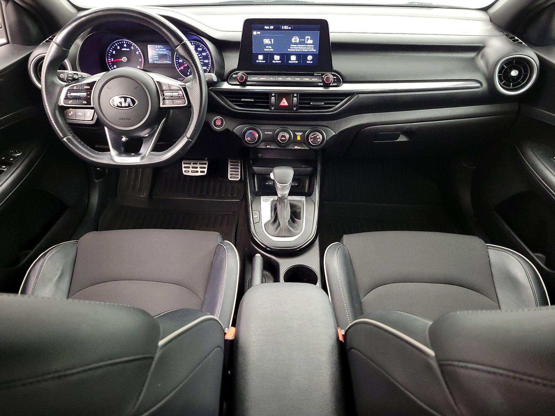 Thumbnail: 2021 Kia Forte - 9