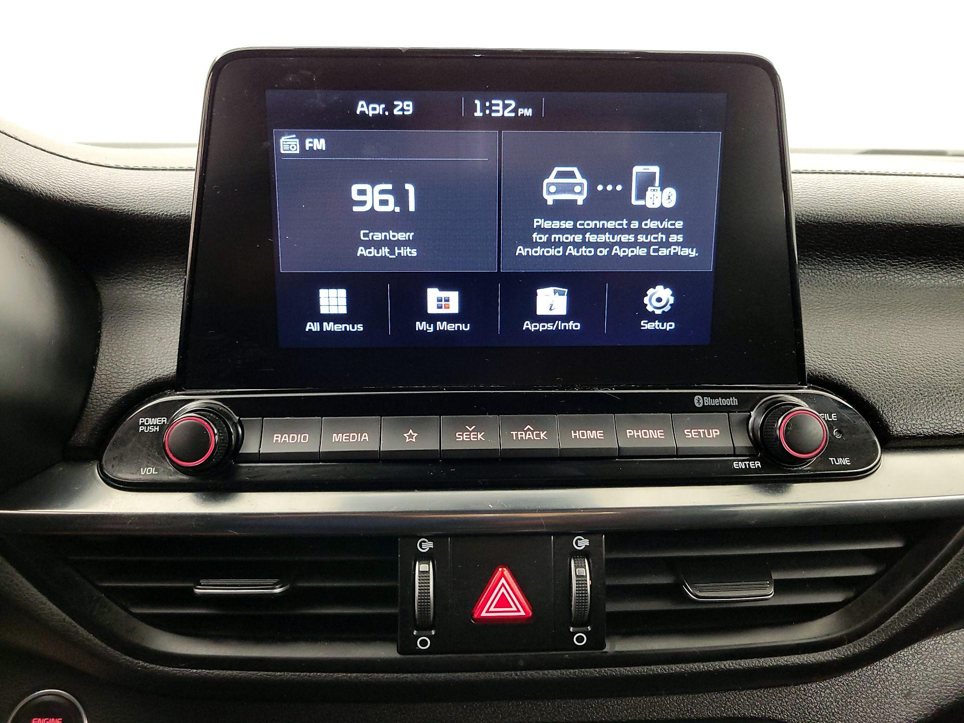 Thumbnail: 2021 Kia Forte - 15