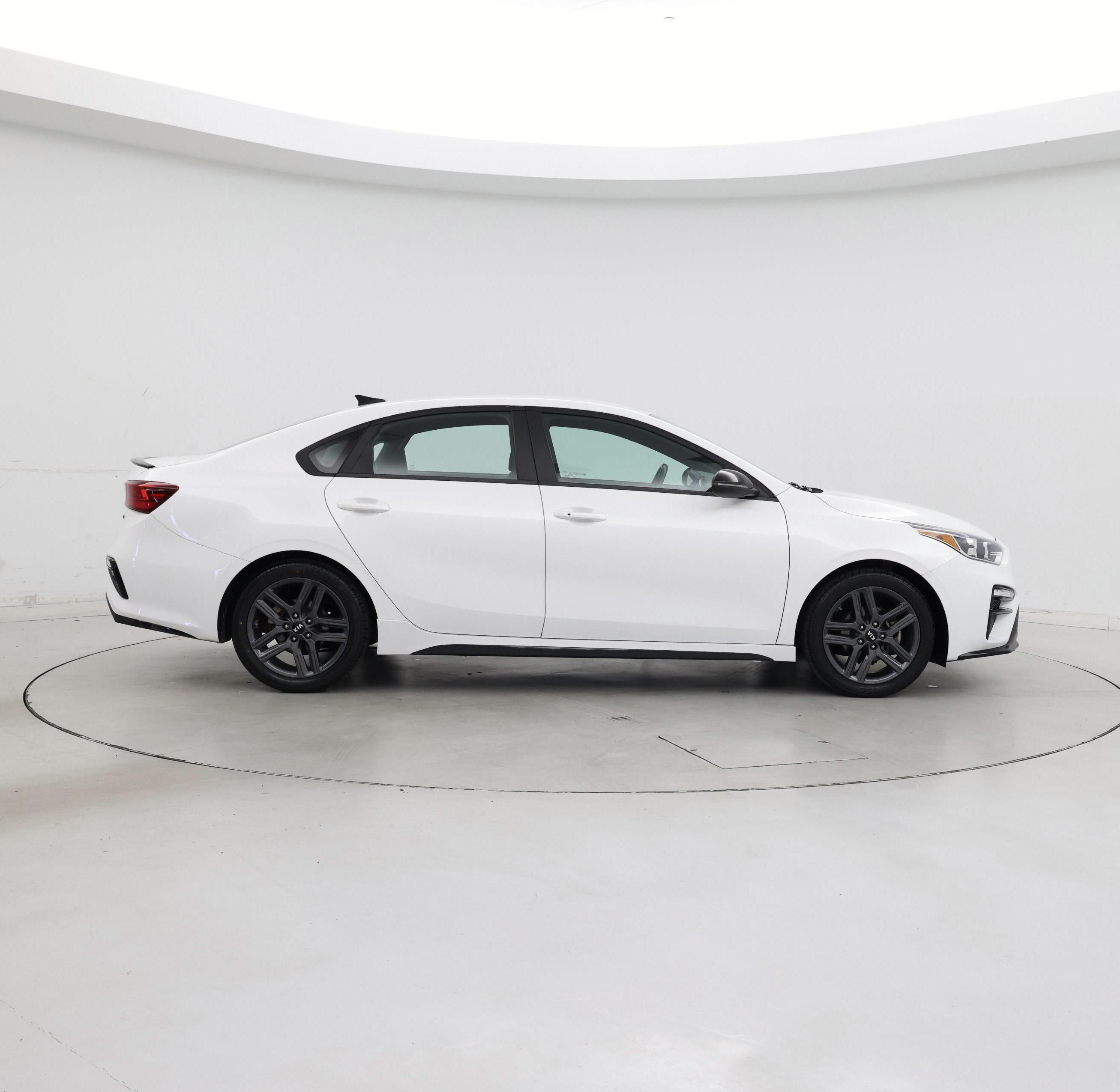 Thumbnail: 2021 Kia Forte - 7