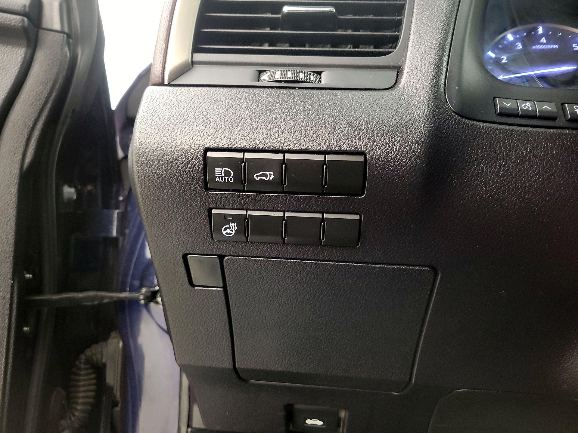 Thumbnail: 2019 Lexus RX - 13