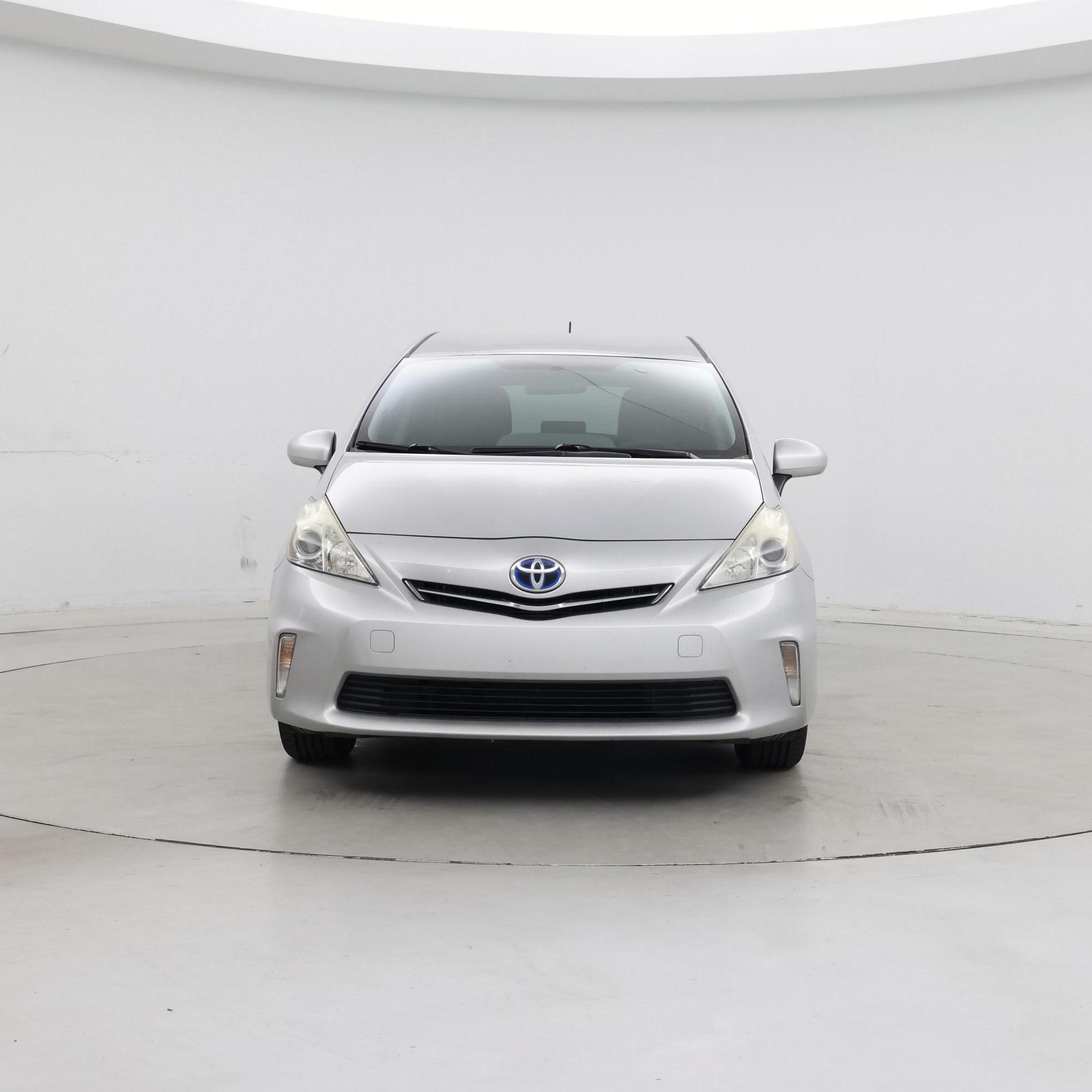 Thumbnail: 2014 Toyota Prius v - 5