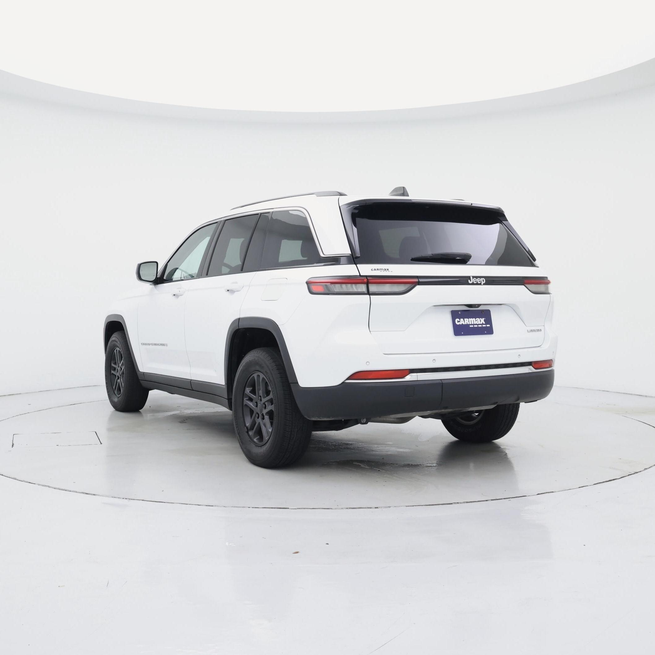 Thumbnail: 2022 Jeep Grand Cherokee - 2