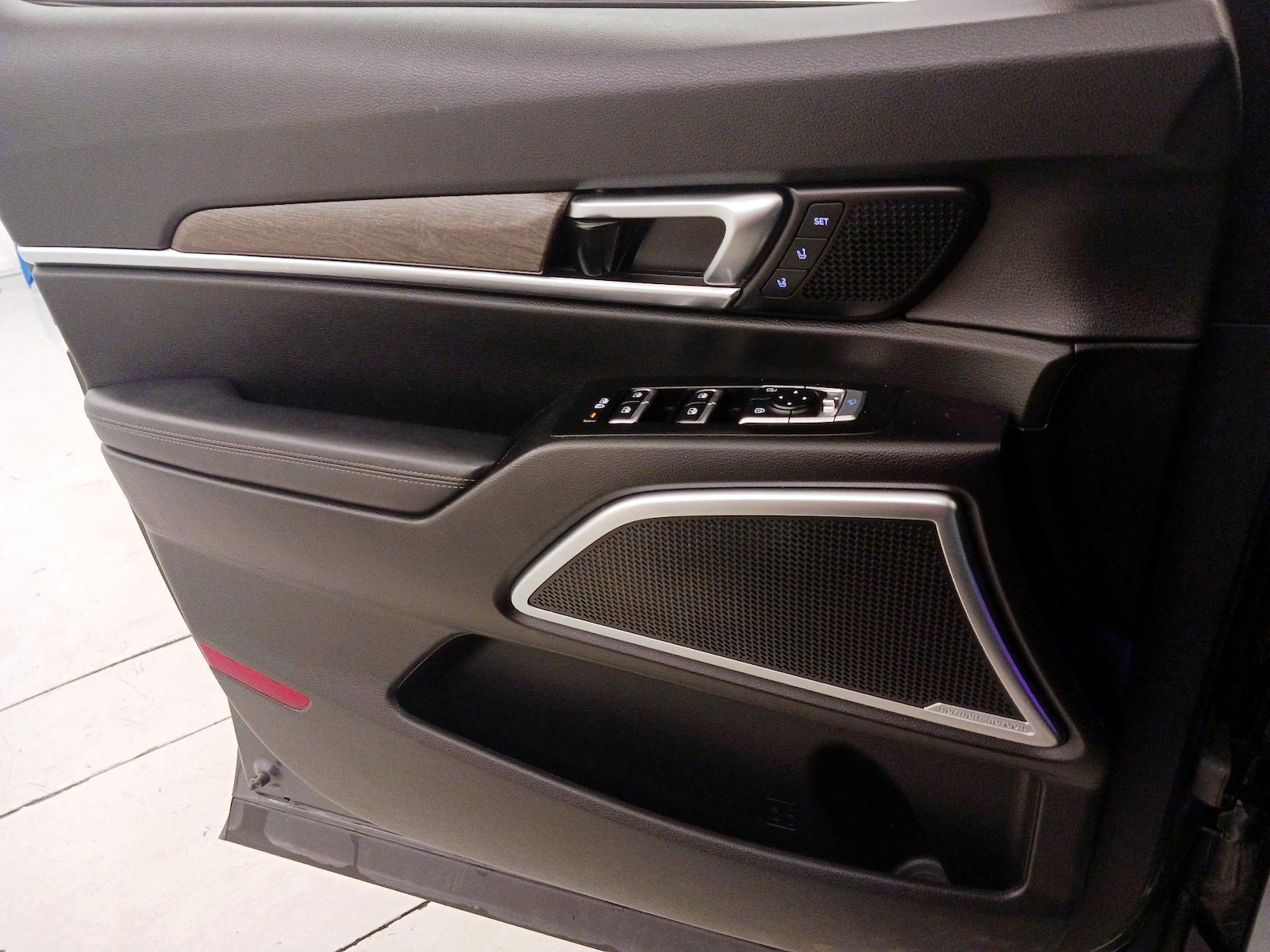 2021 Kia Telluride SX - Photo 13