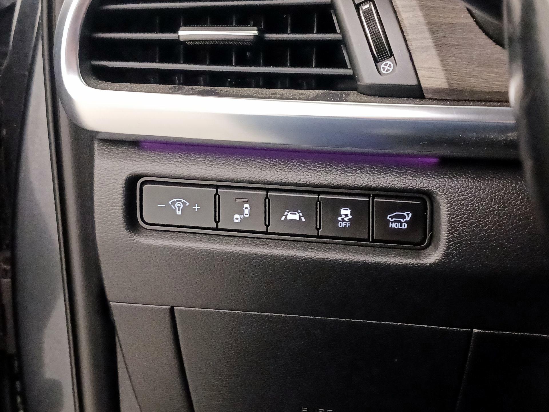 Thumbnail: 2021 Kia Telluride - 13