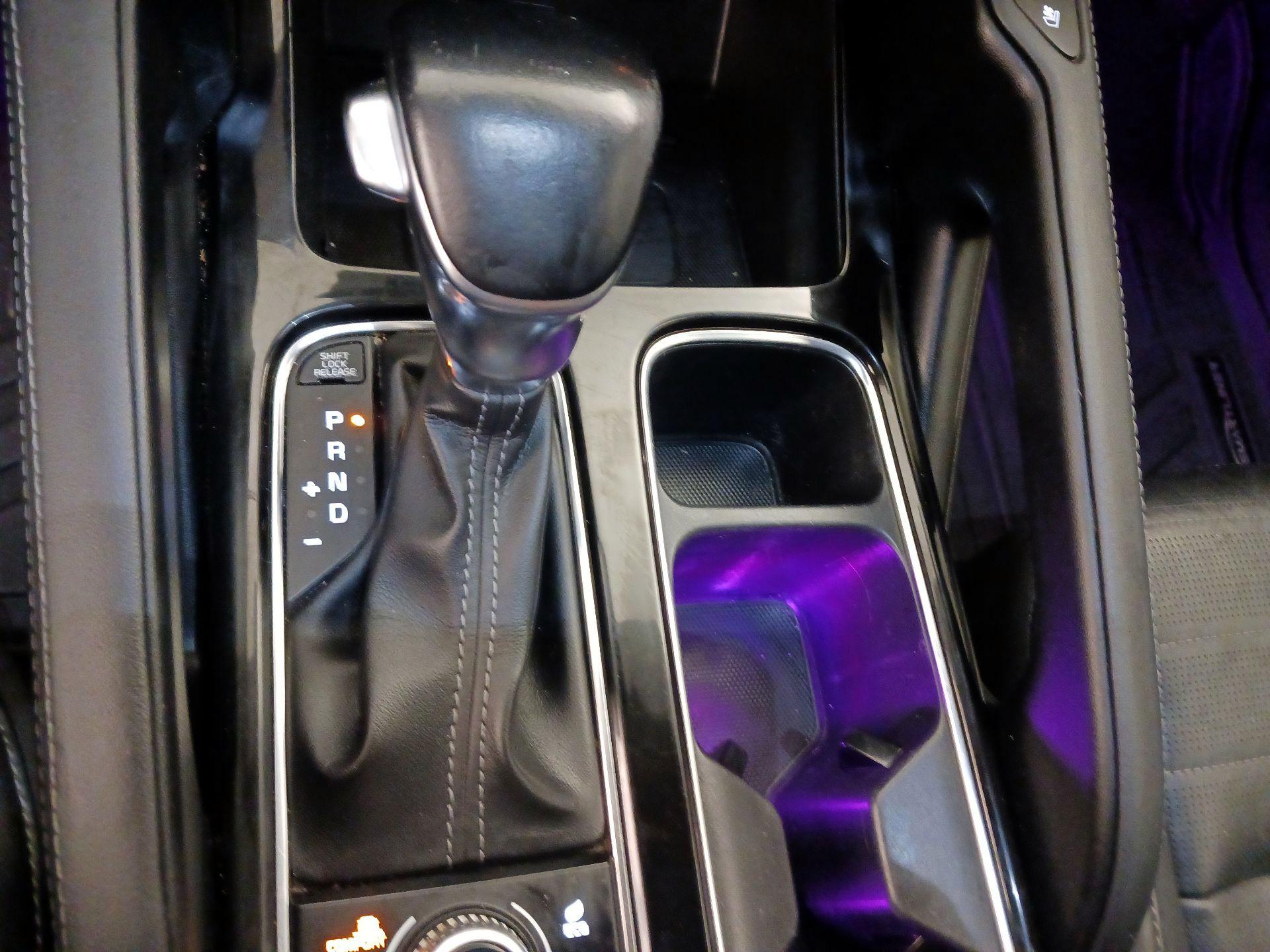 Thumbnail: 2021 Kia Telluride - 18