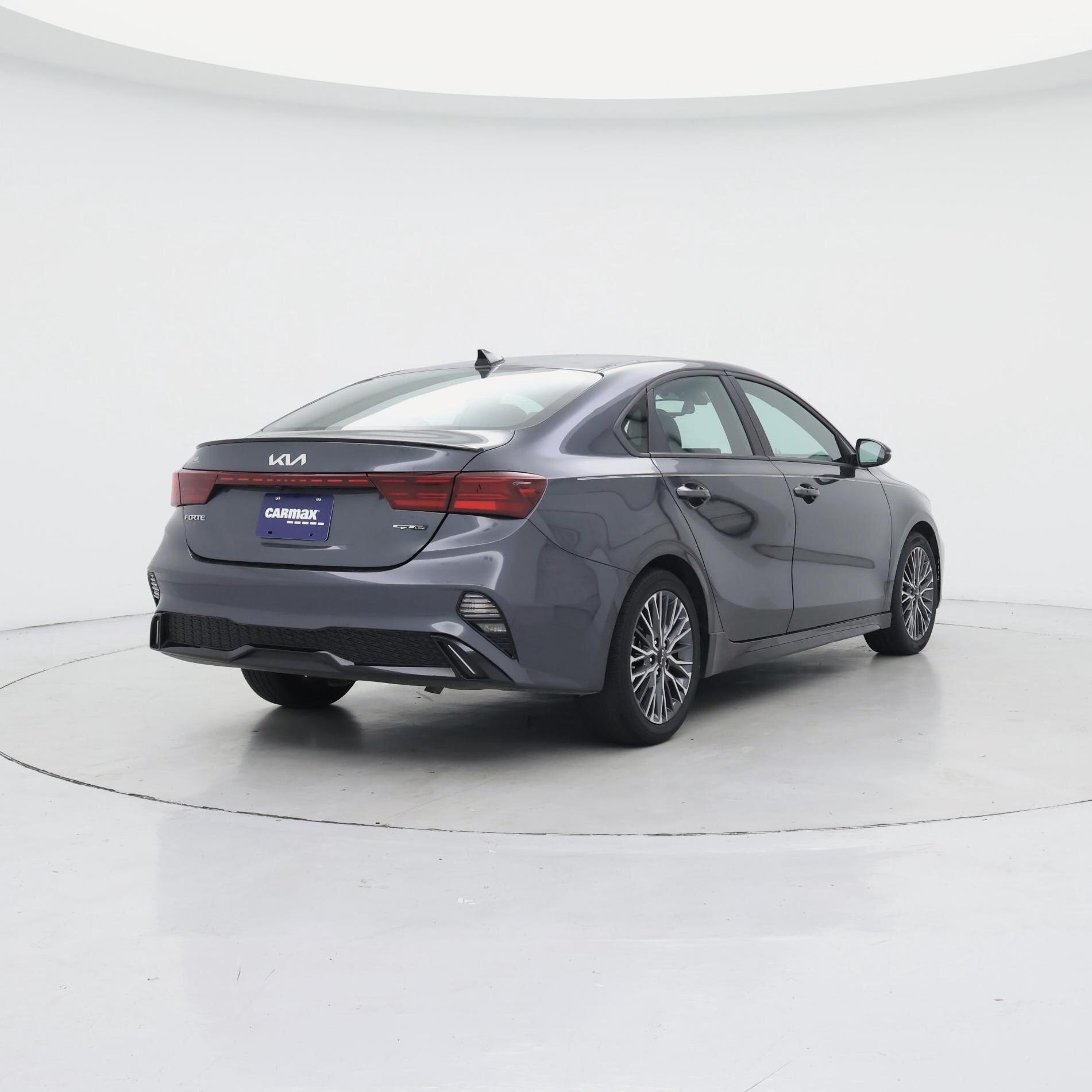 Thumbnail: 2024 Kia Forte - 8