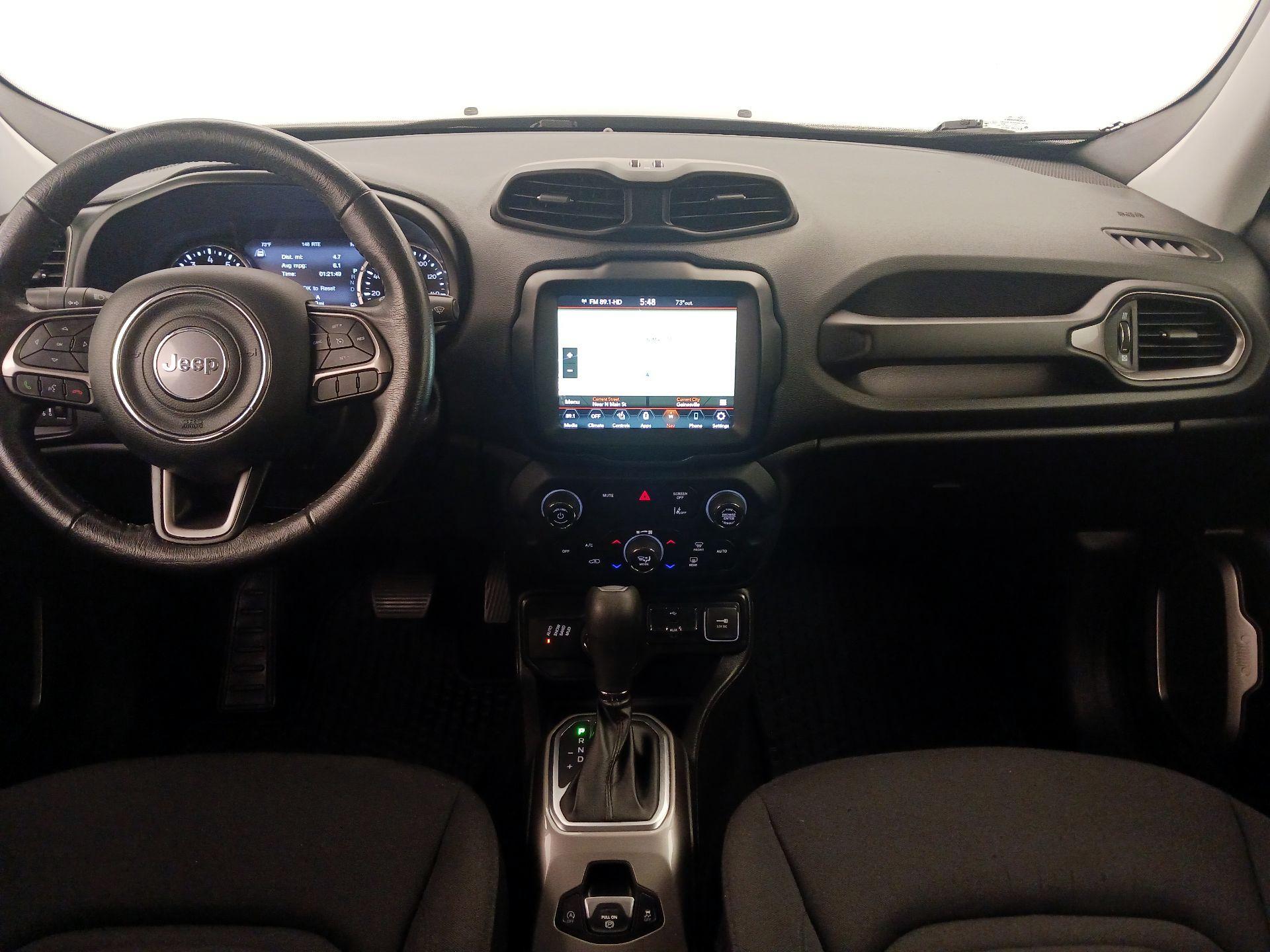 Thumbnail: 2022 Jeep Renegade - 9