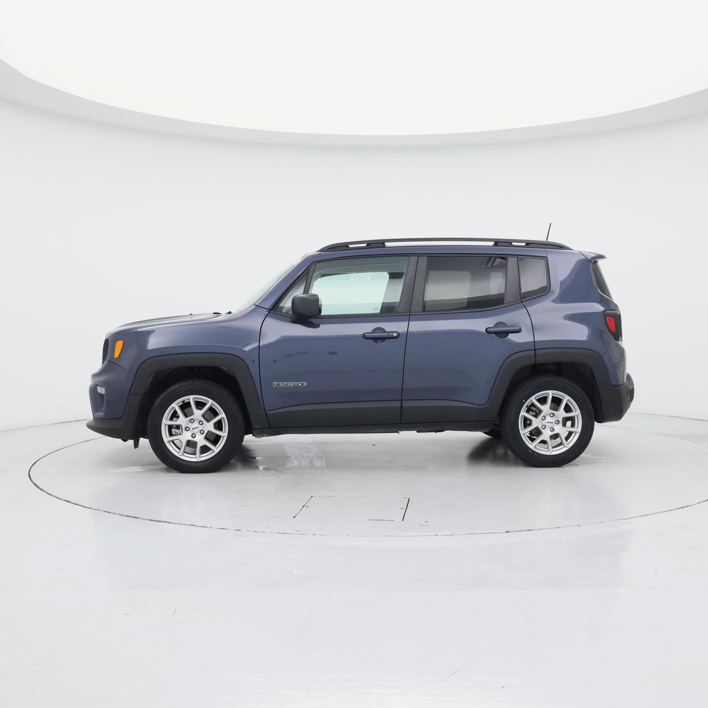 Thumbnail: 2022 Jeep Renegade - 3