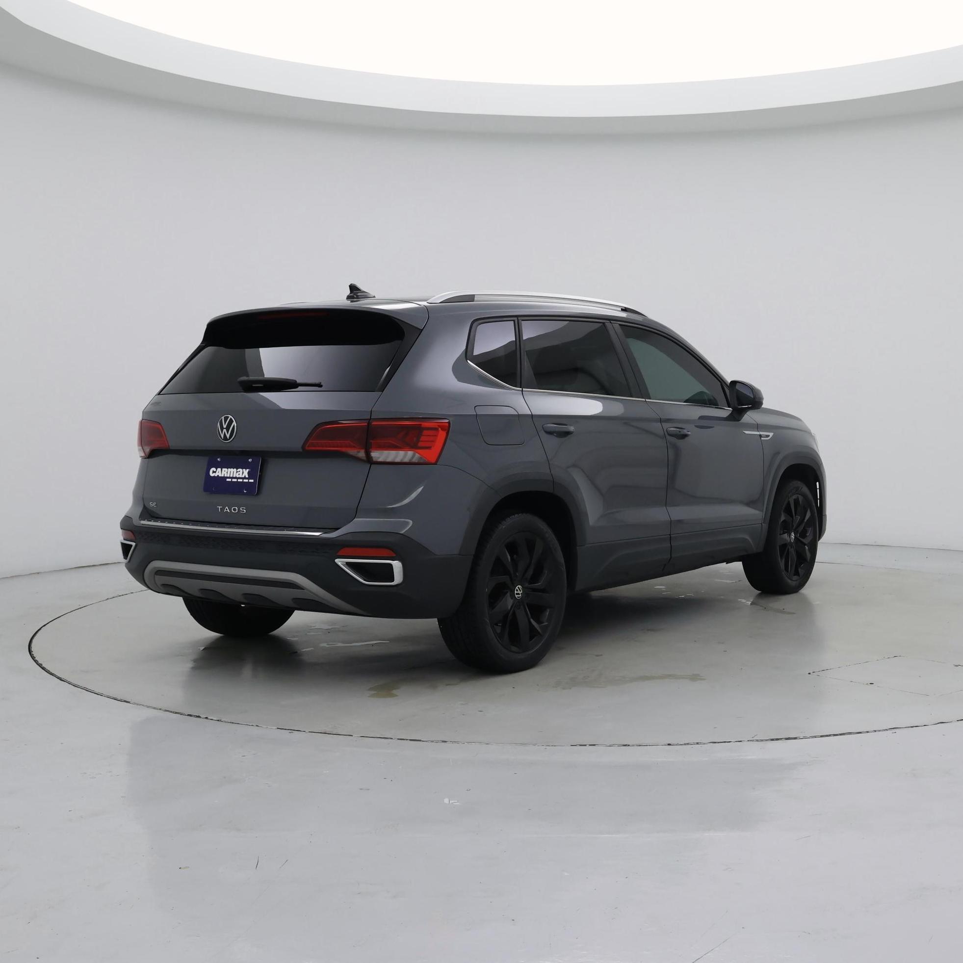 Thumbnail: 2022 Volkswagen Taos - 8