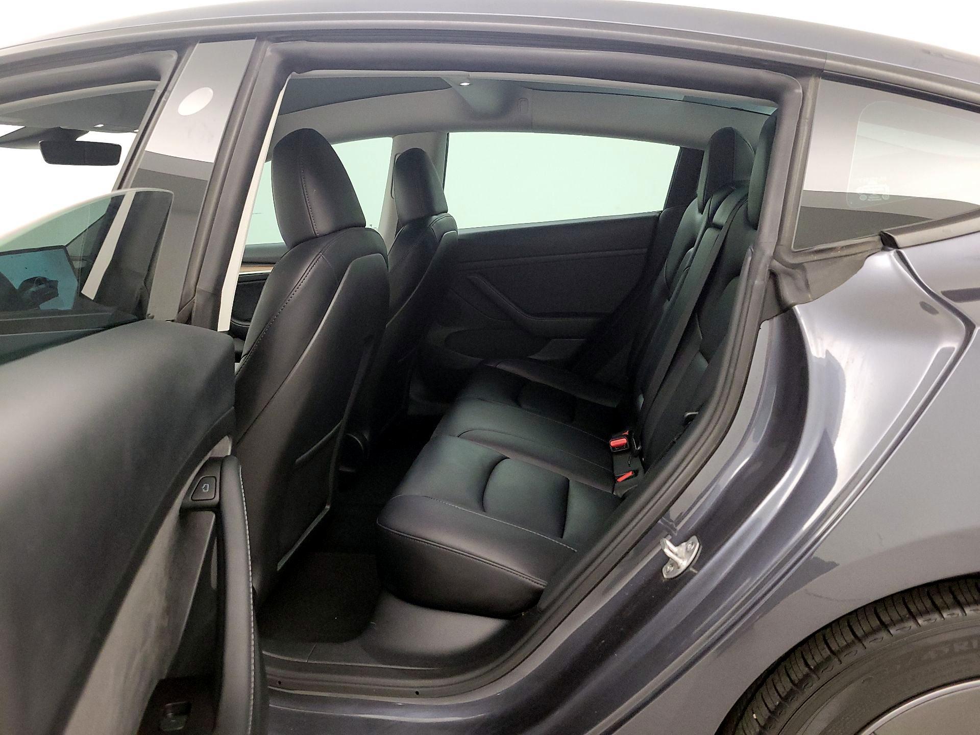 Thumbnail: 2023 Tesla Model 3 - 20