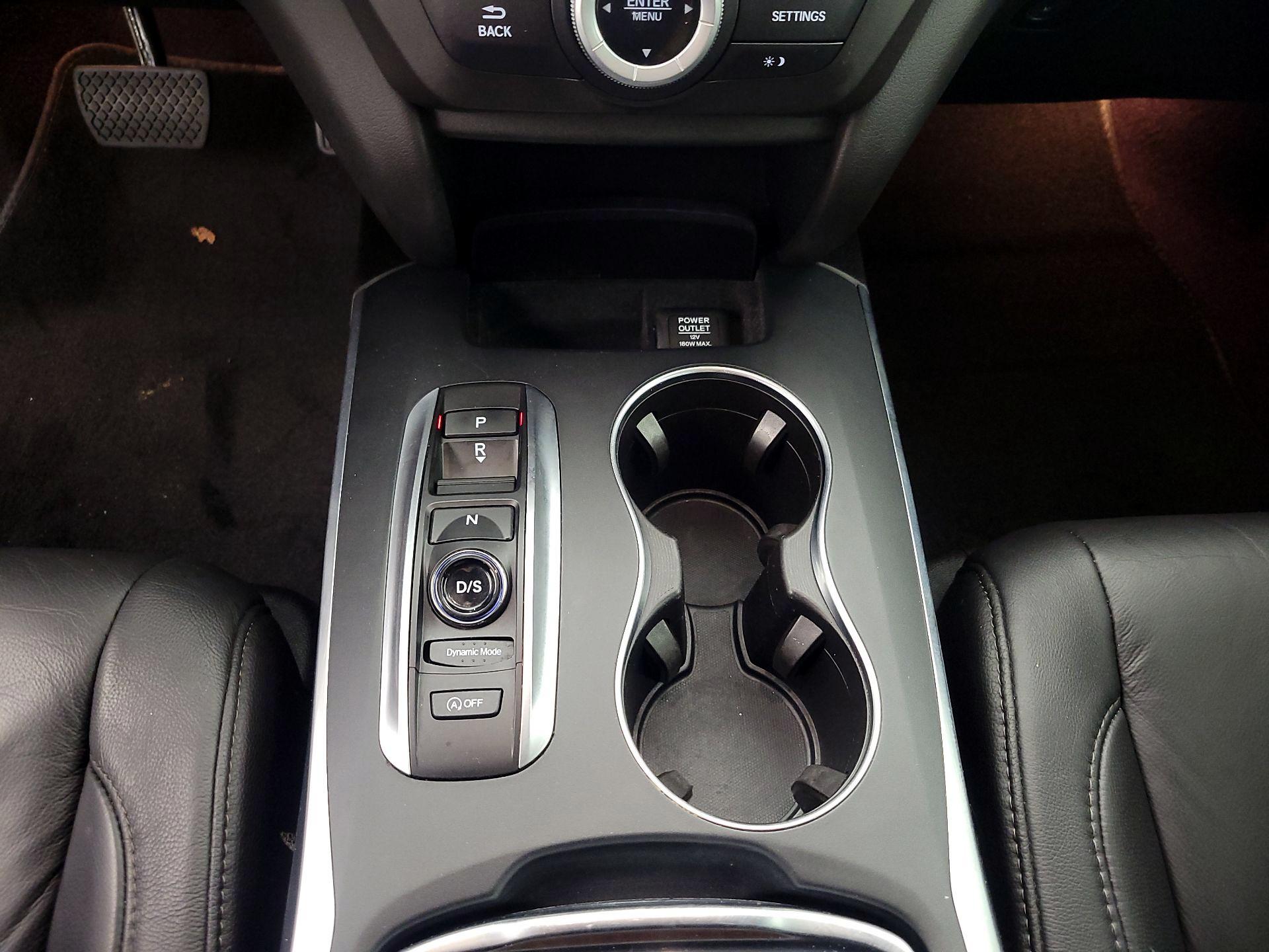 Thumbnail: 2020 Acura MDX - 17