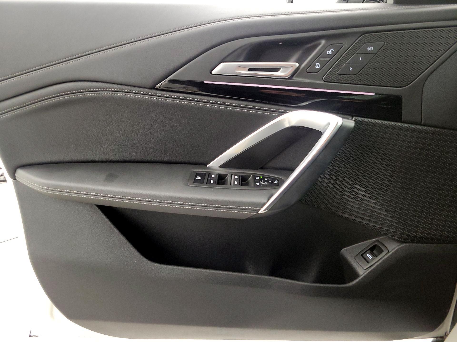 Thumbnail: 2023 BMW X1 - 12