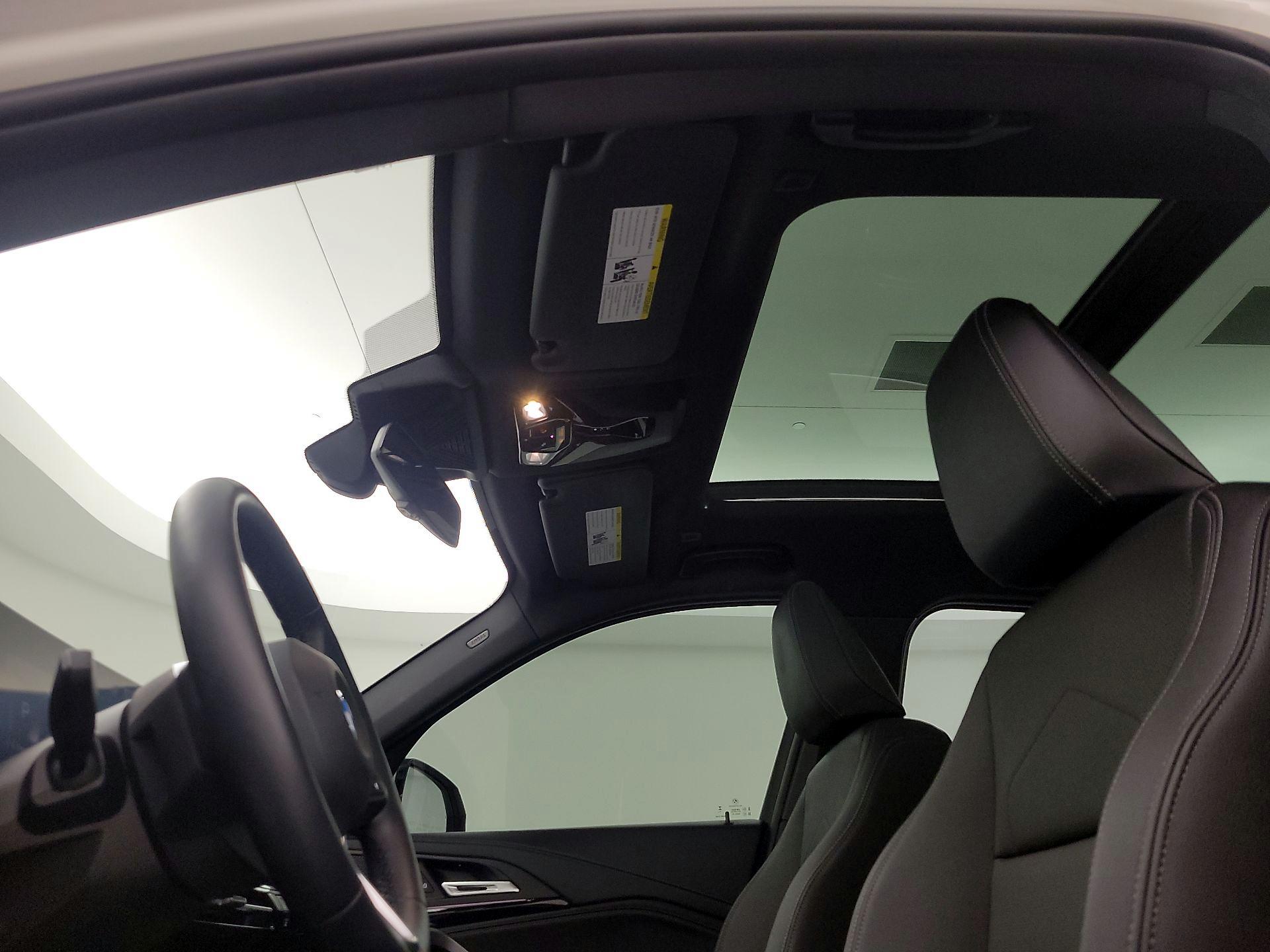 Thumbnail: 2023 BMW X1 - 20