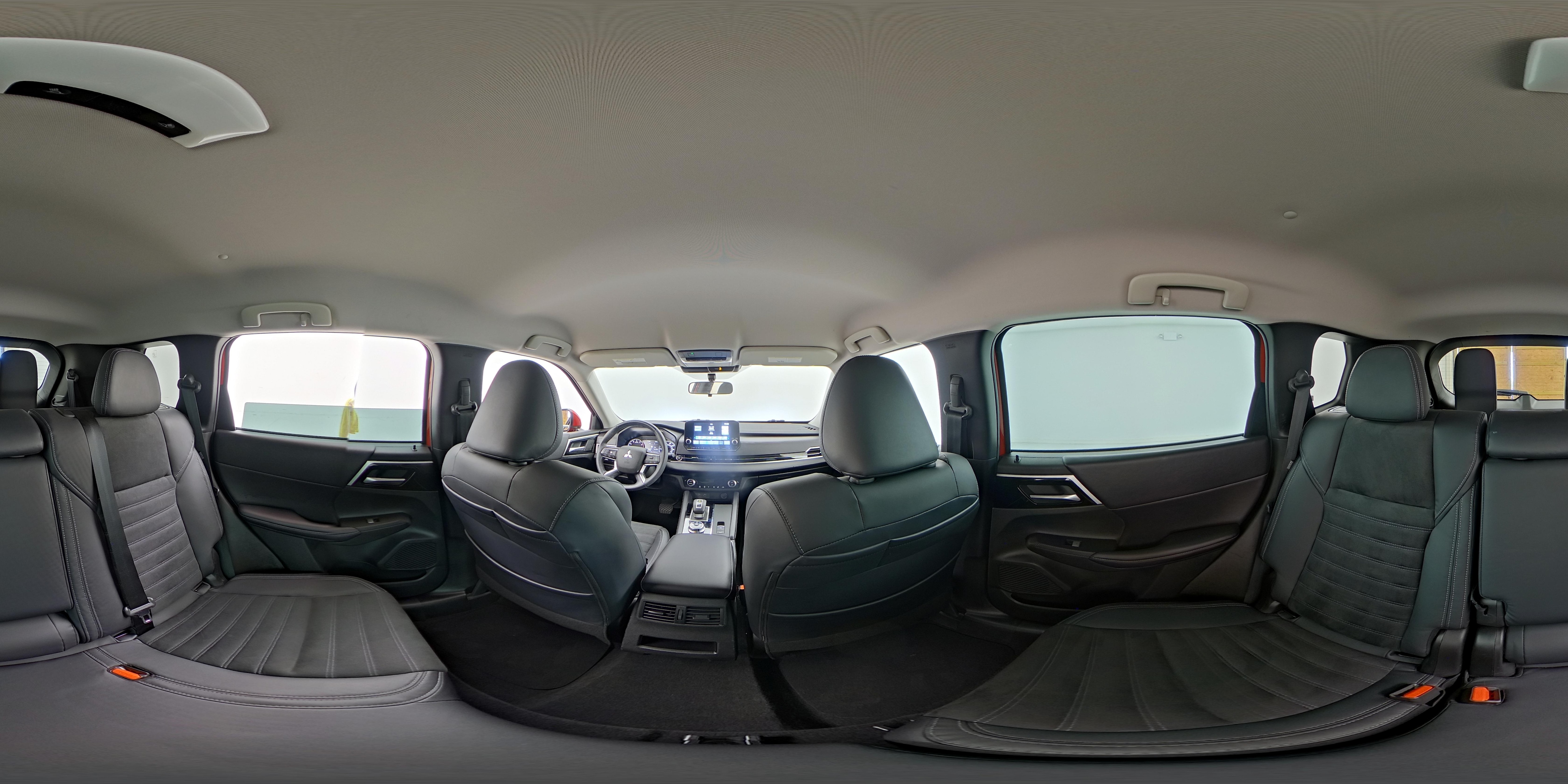 2023 Mitsubishi Outlander SE - Photo 28
