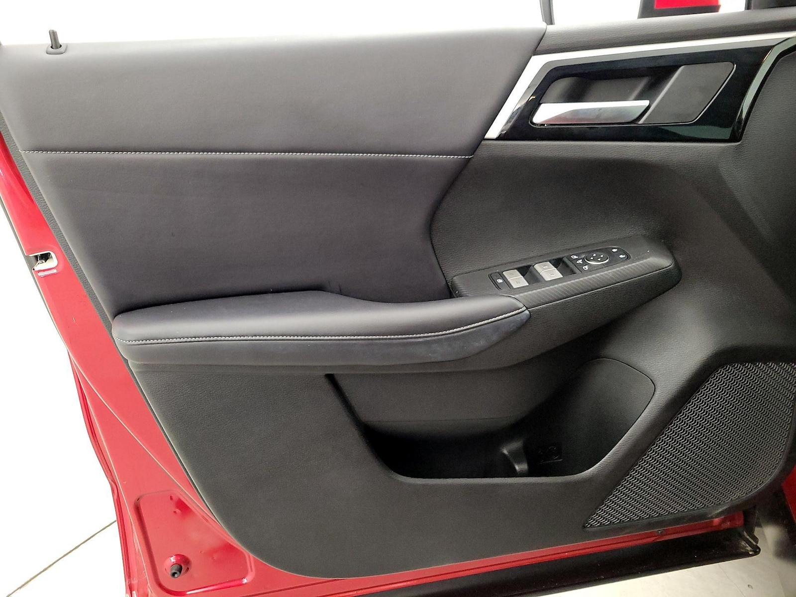 2023 Mitsubishi Outlander SE - Photo 13