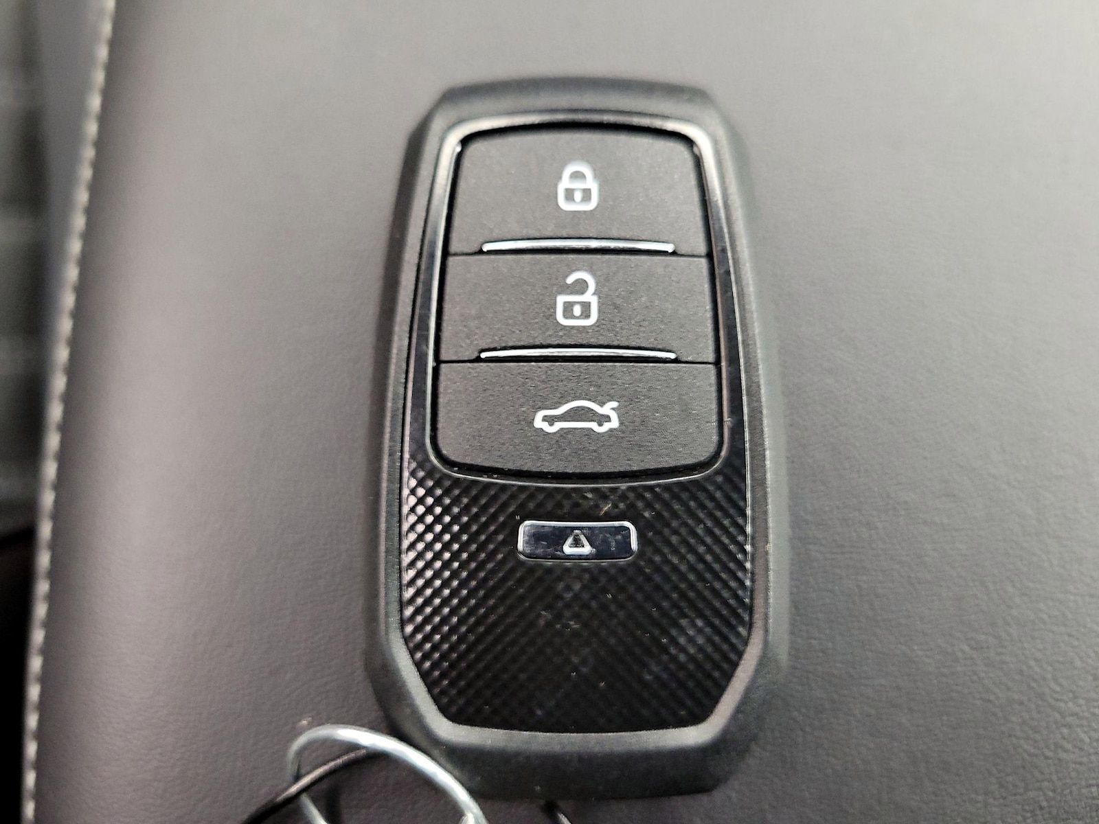 2023 Mitsubishi Outlander SE - Photo 26