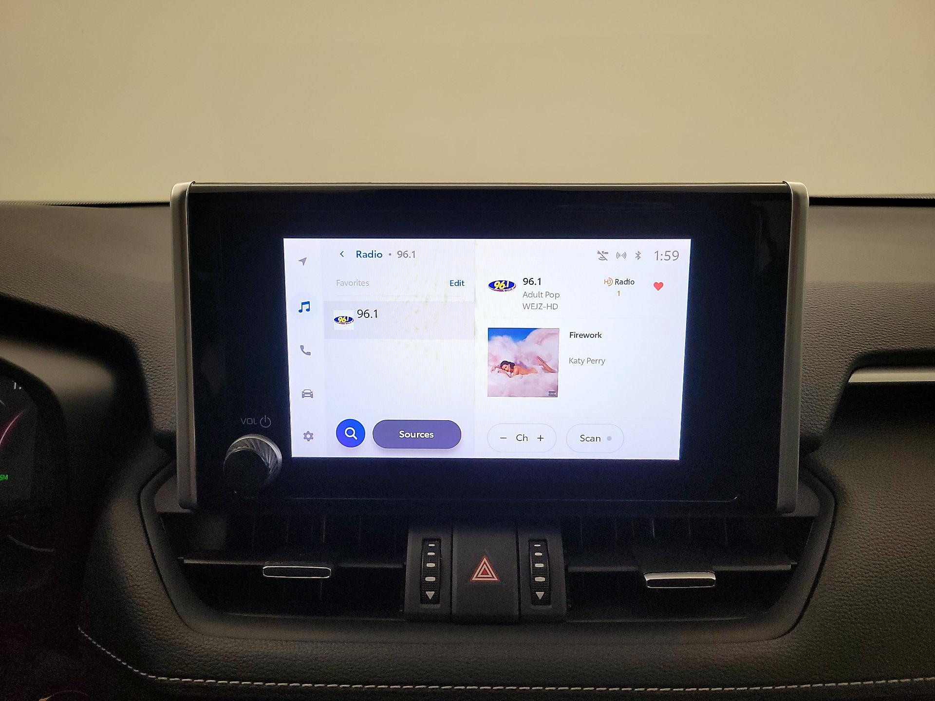 Thumbnail: 2023 Toyota RAV4 - 15