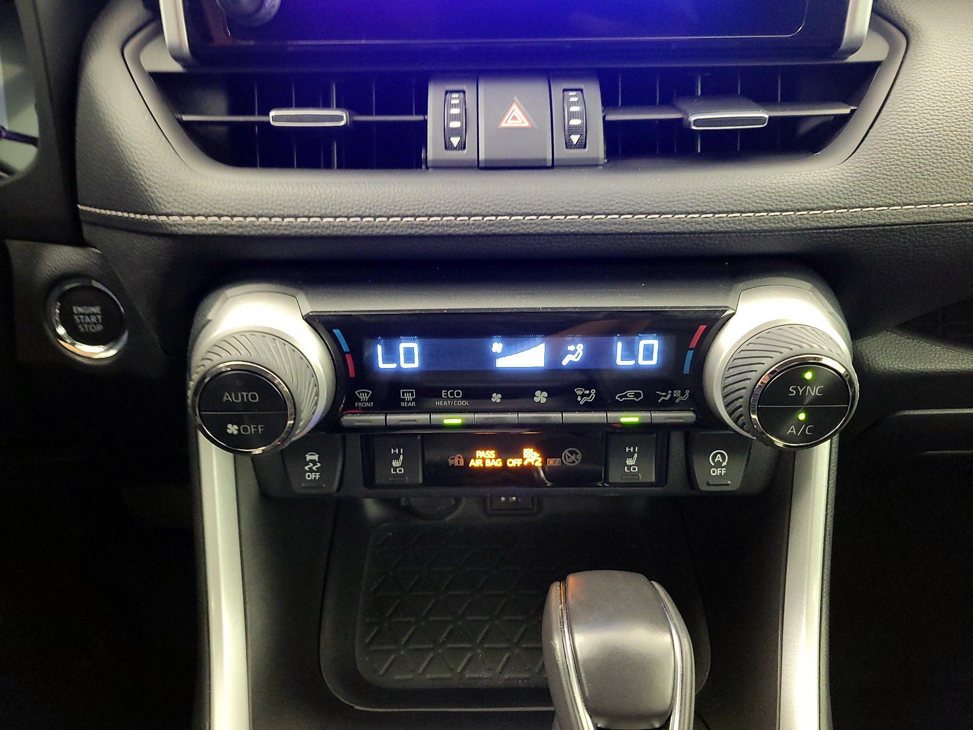 Thumbnail: 2023 Toyota RAV4 - 17