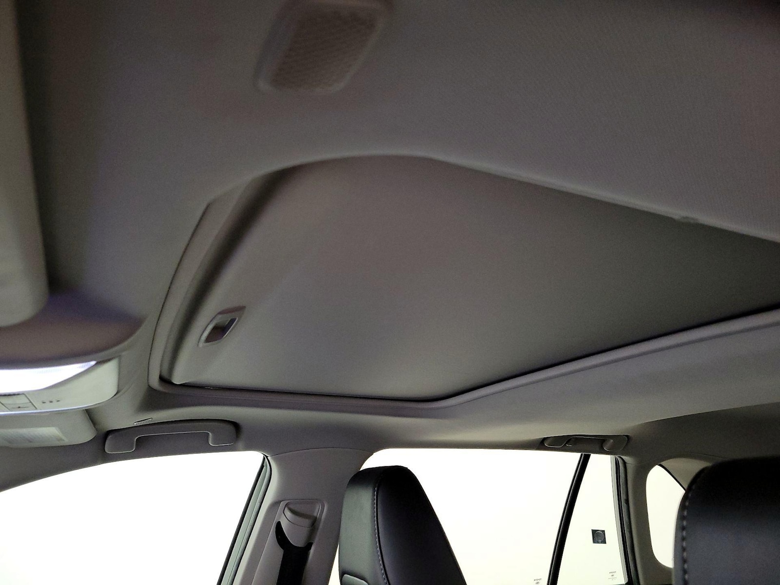 2023 Toyota RAV4 XLE Premium - Photo 20