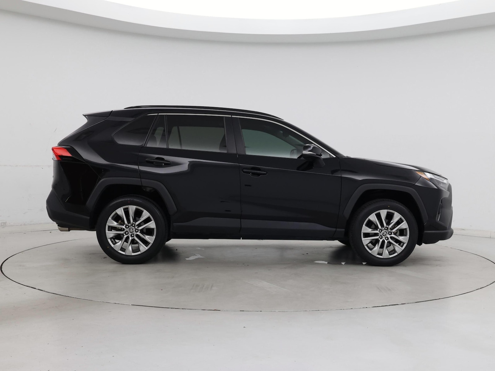 2023 Toyota RAV4 XLE Premium - Photo 8