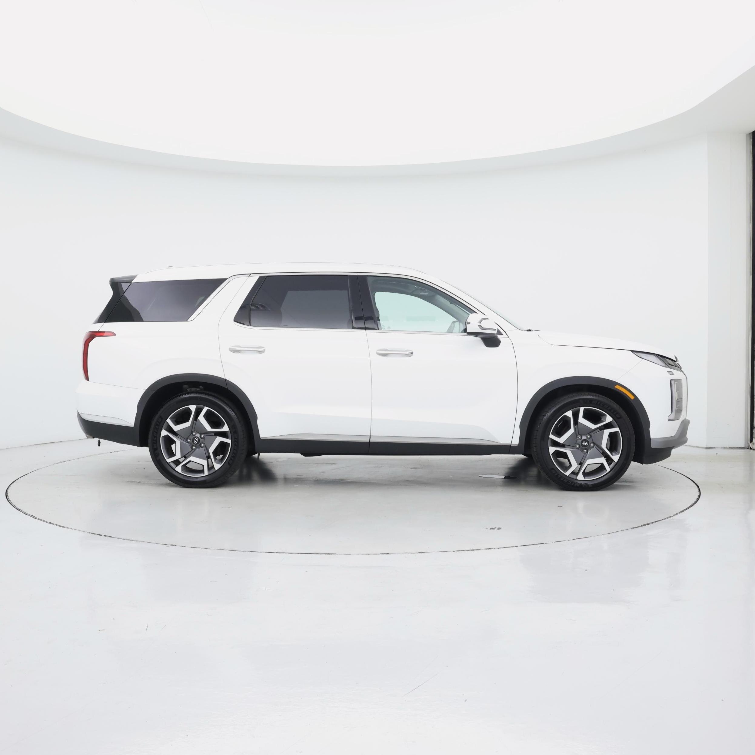 Thumbnail: 2023 Hyundai Palisade - 7