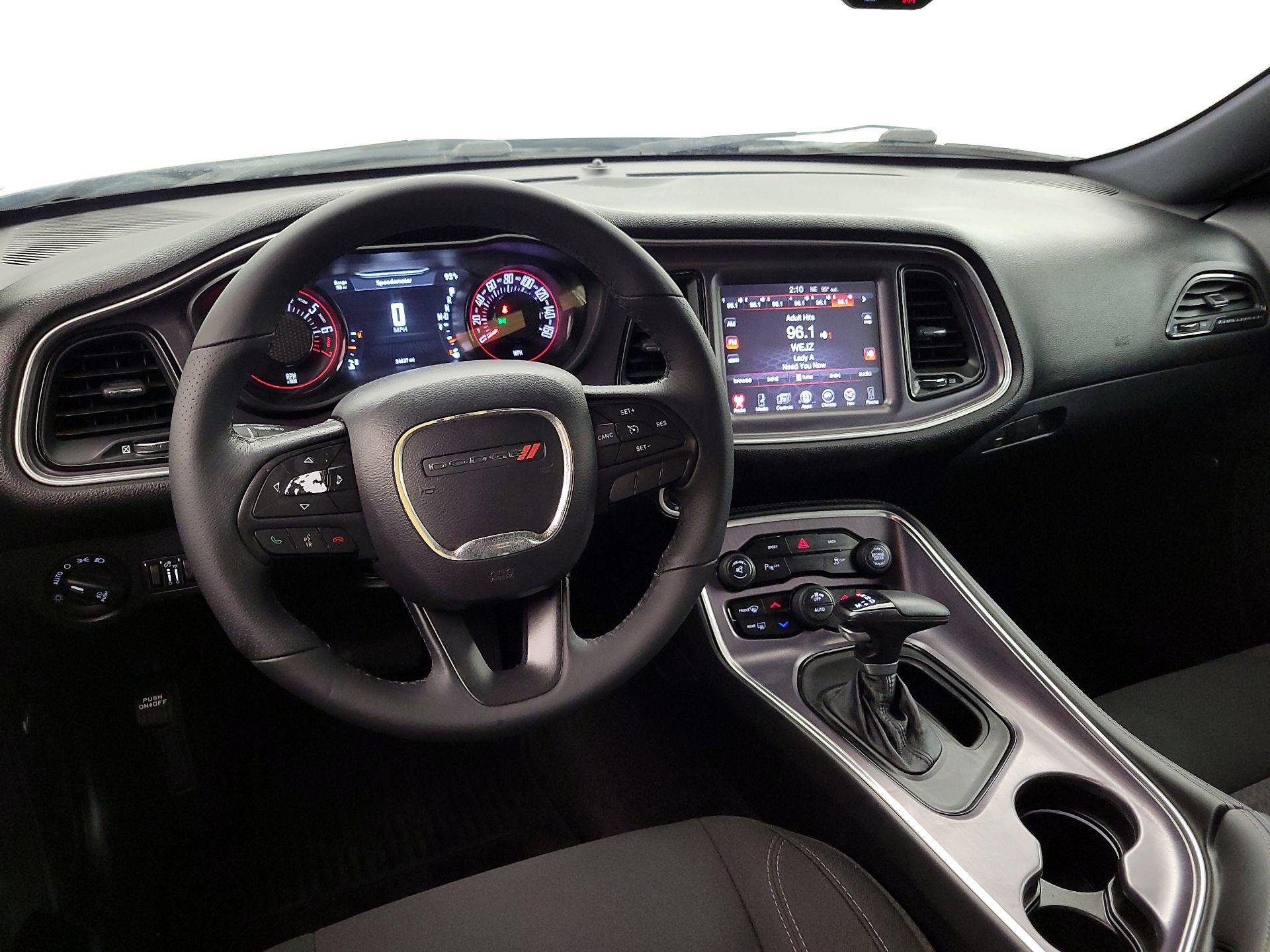 Thumbnail: 2016 Dodge Challenger - 9