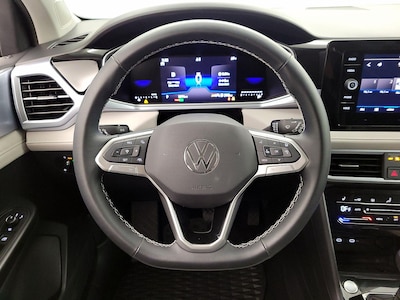 Steering Wheel & Instrument Cluster (On)