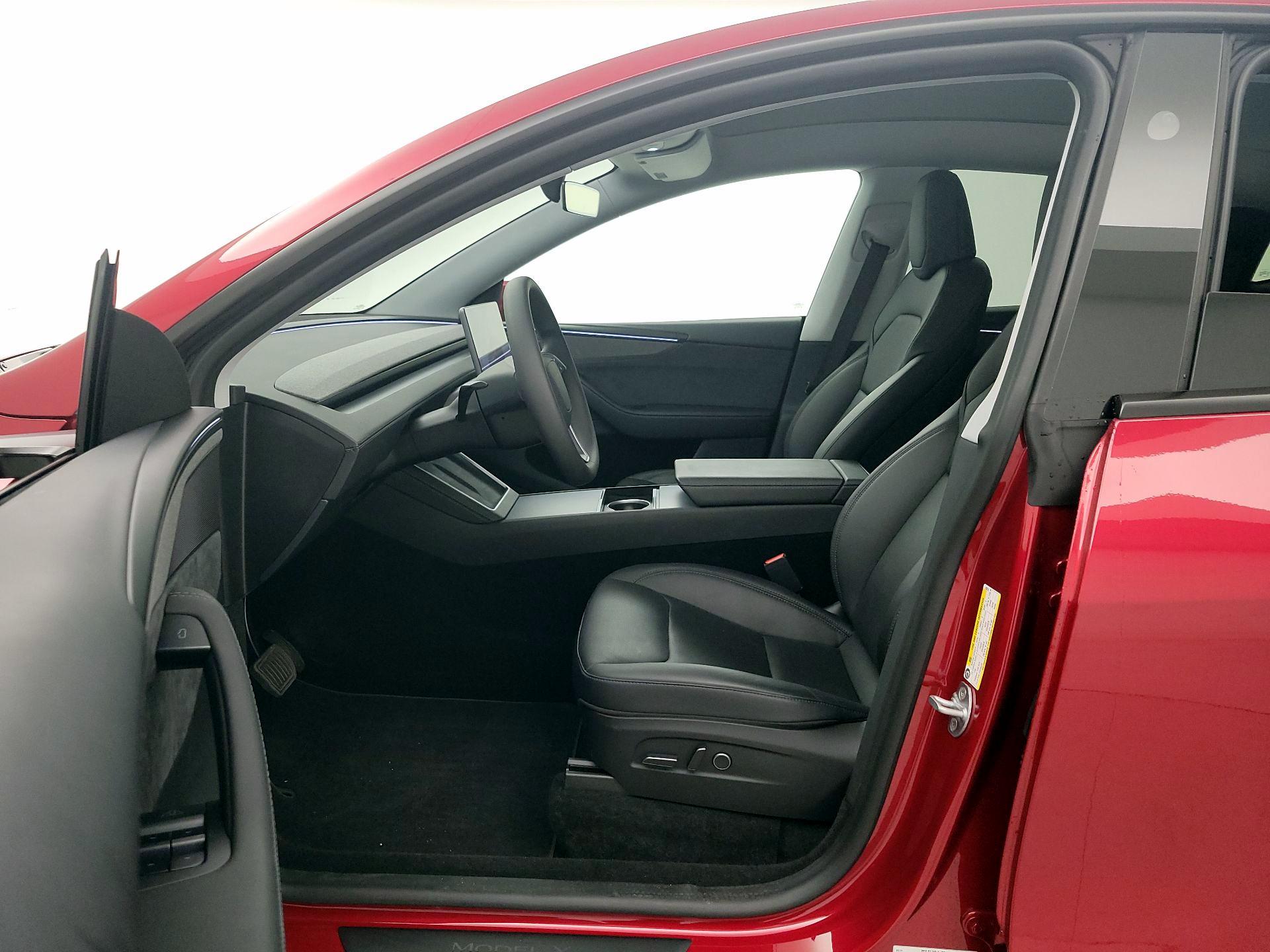 Thumbnail: 2026 Tesla Model Y - 11