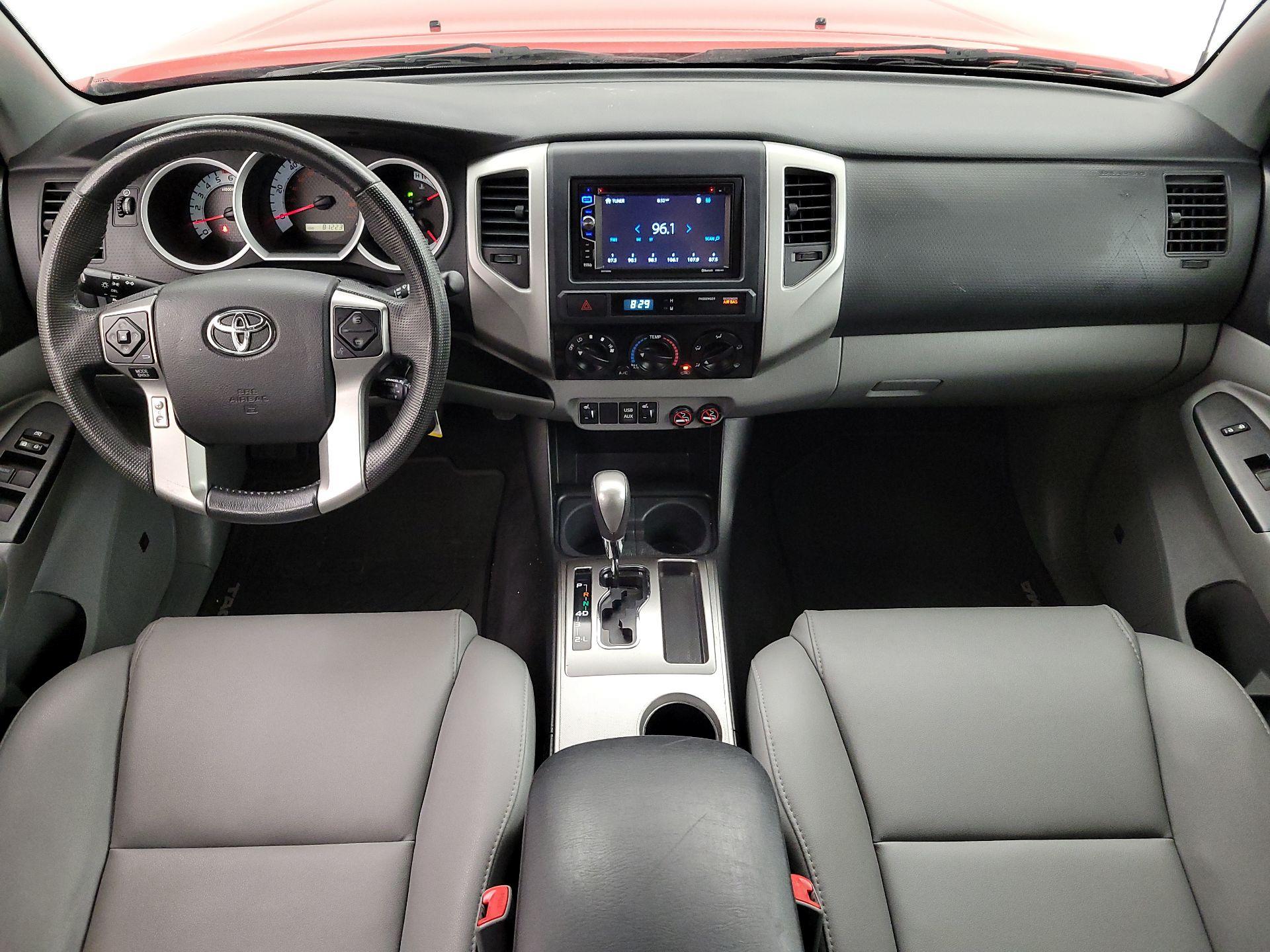 Thumbnail: 2014 Toyota Tacoma - 9