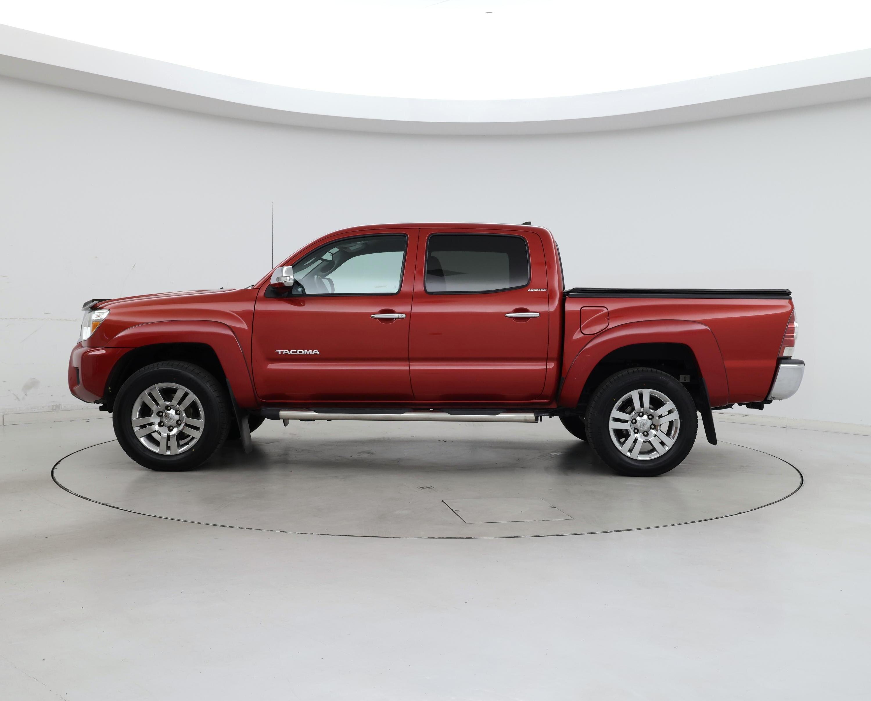 Thumbnail: 2014 Toyota Tacoma - 3