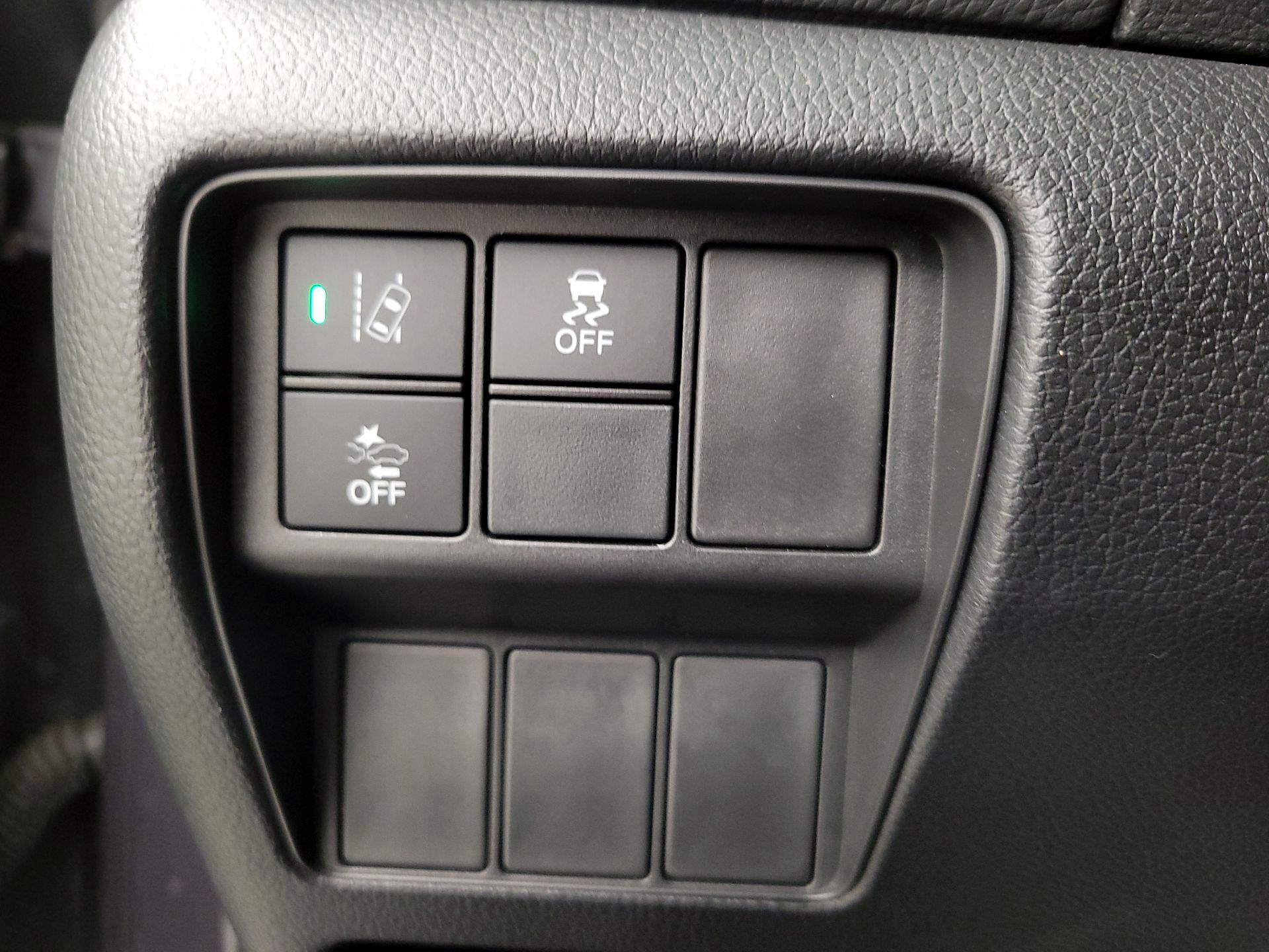Thumbnail: 2019 Honda CR-V - 13