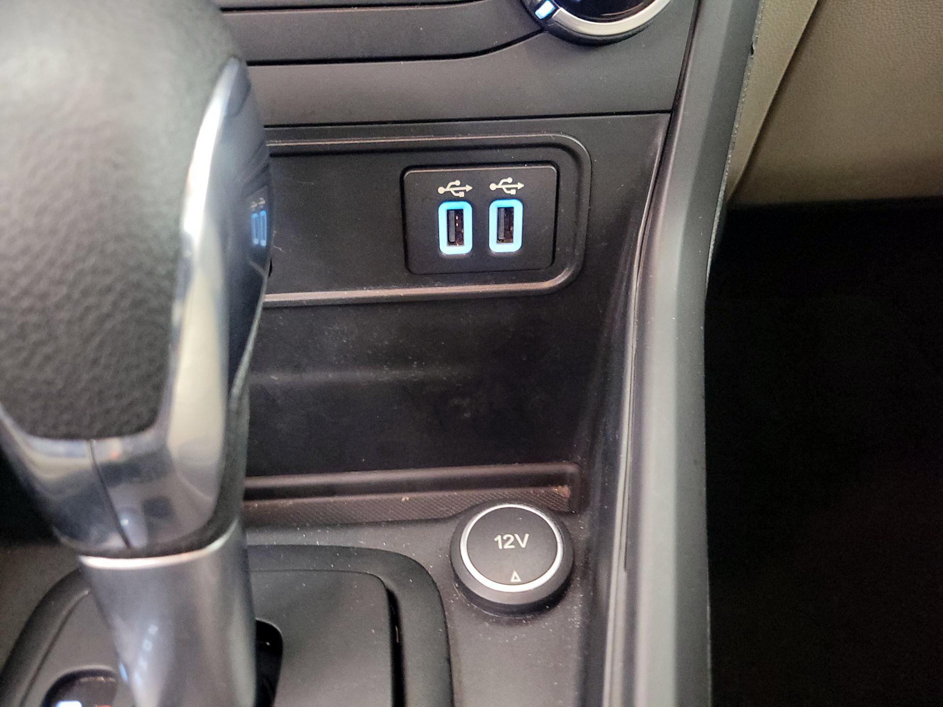 Thumbnail: 2021 Ford EcoSport - 18