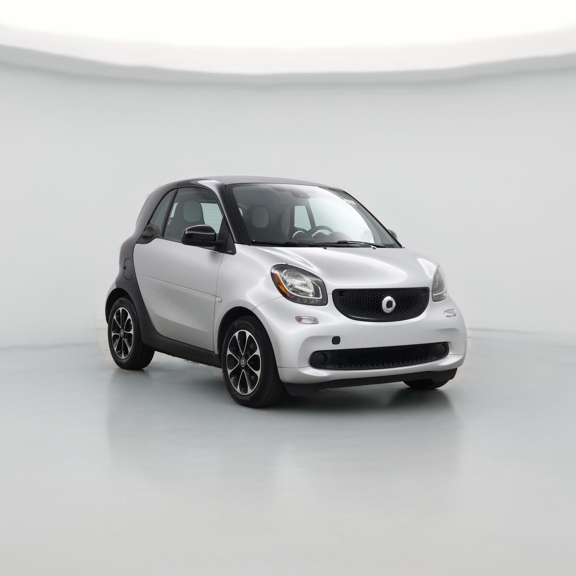 Thumbnail: 2016 smart fortwo - 1
