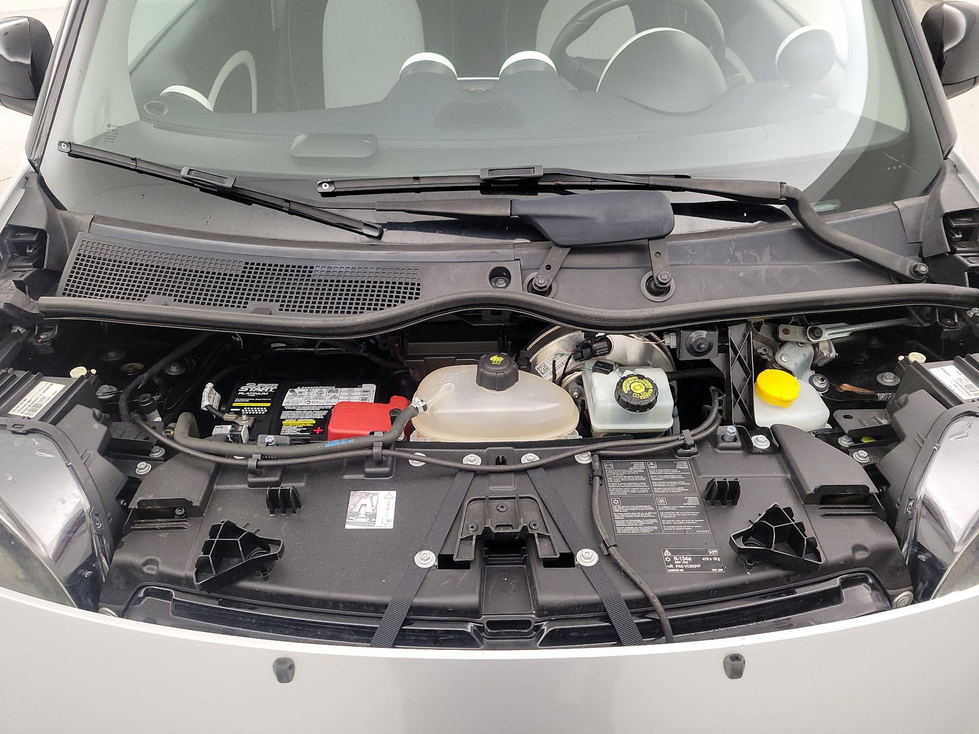Thumbnail: 2016 smart fortwo - 19