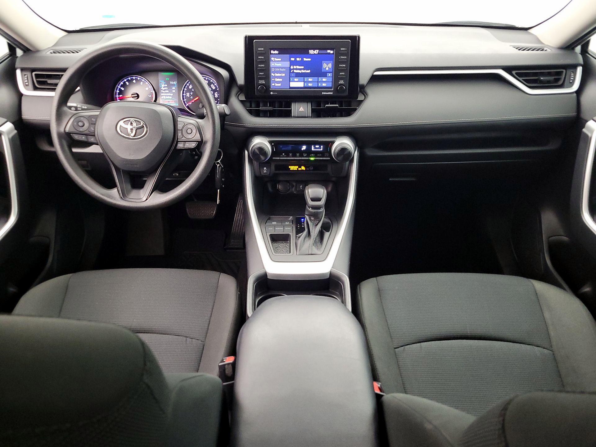Thumbnail: 2021 Toyota RAV4 - 9
