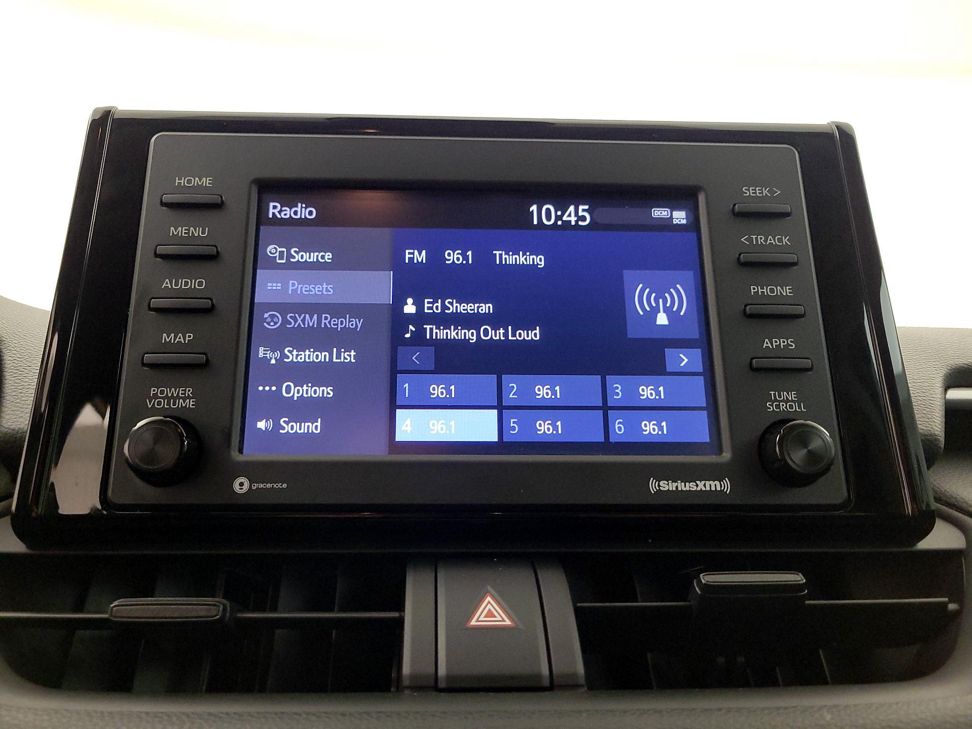 Thumbnail: 2021 Toyota RAV4 - 15