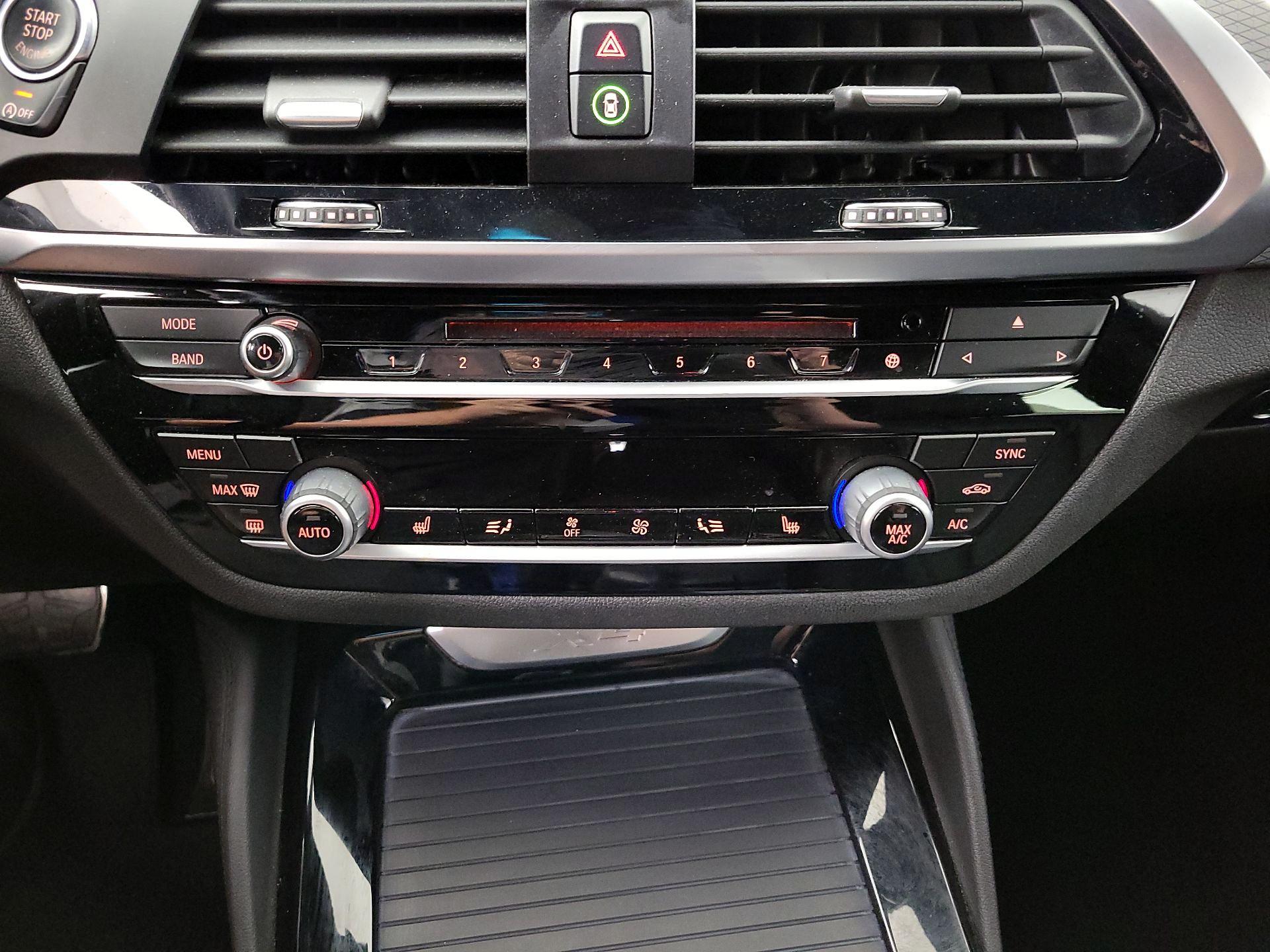 Thumbnail: 2019 BMW X4 - 16