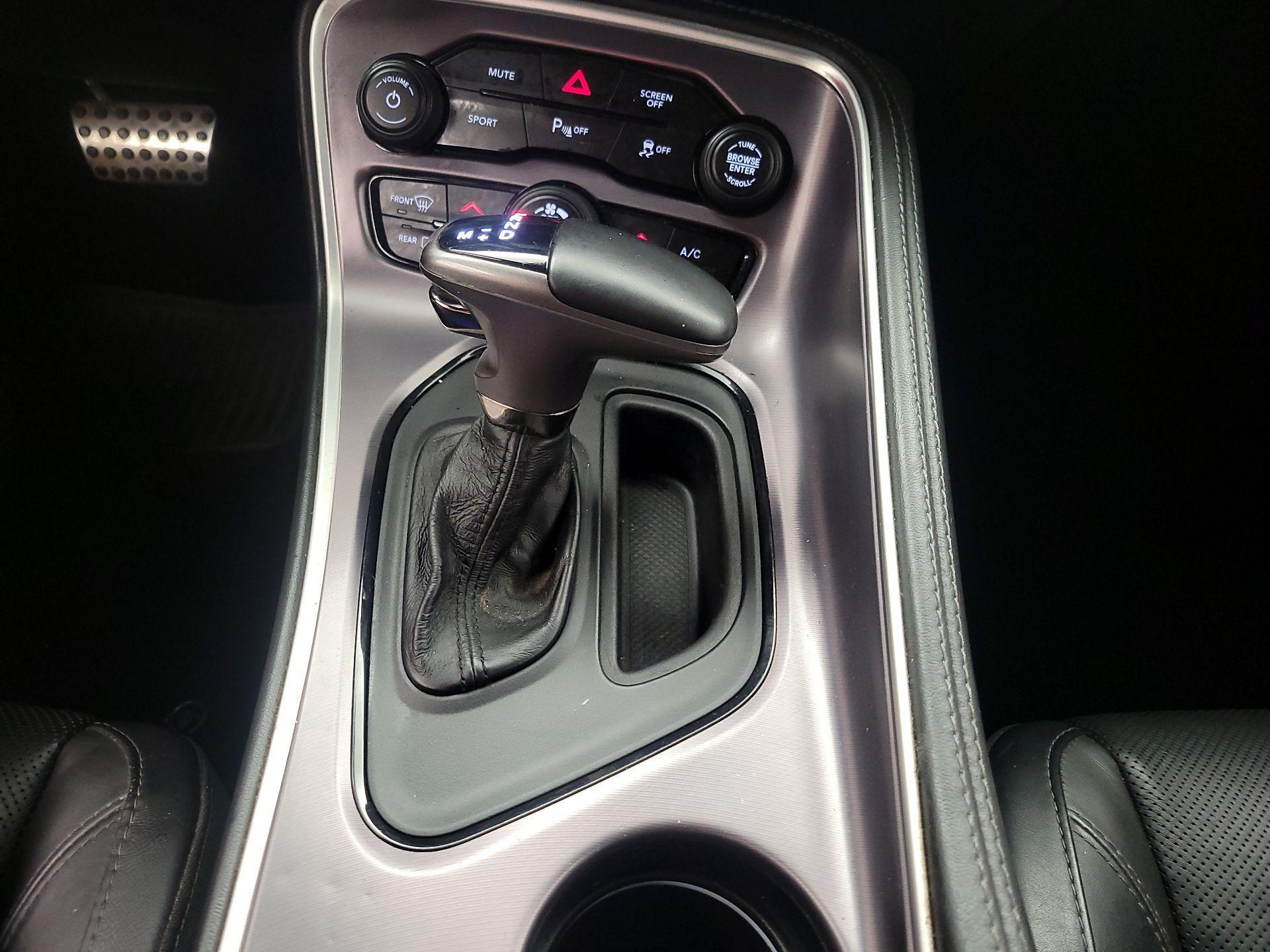 Thumbnail: 2019 Dodge Challenger - 17