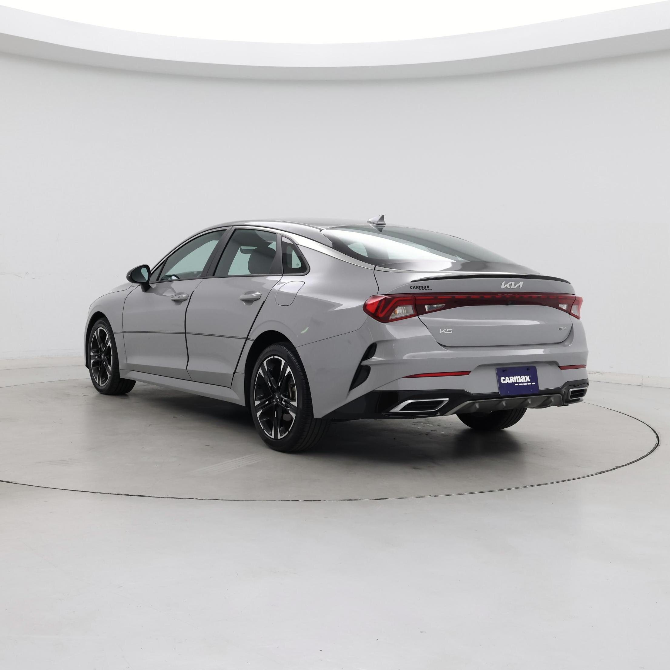 Thumbnail: 2023 Kia K5 - 2