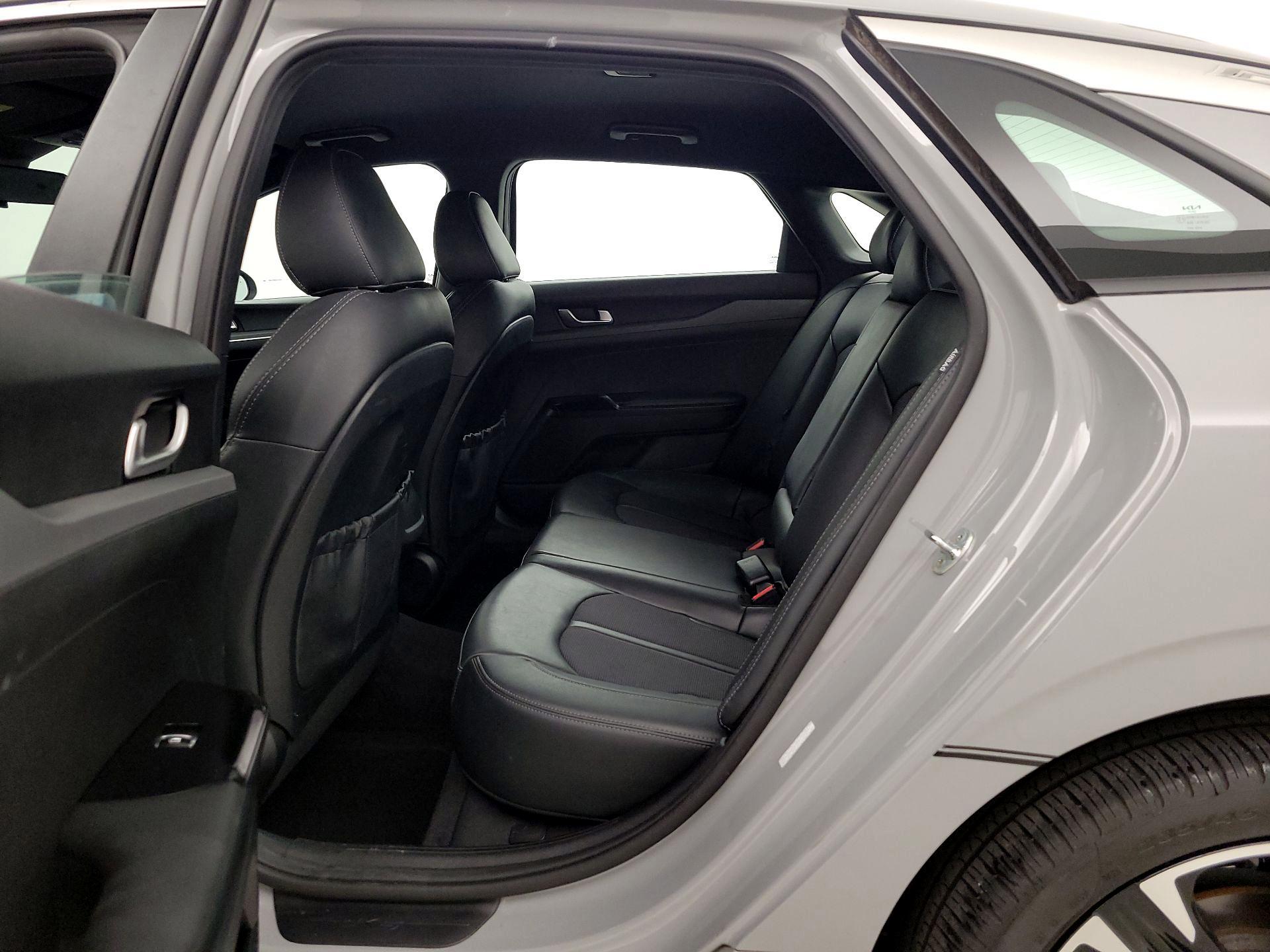 Thumbnail: 2023 Kia K5 - 20