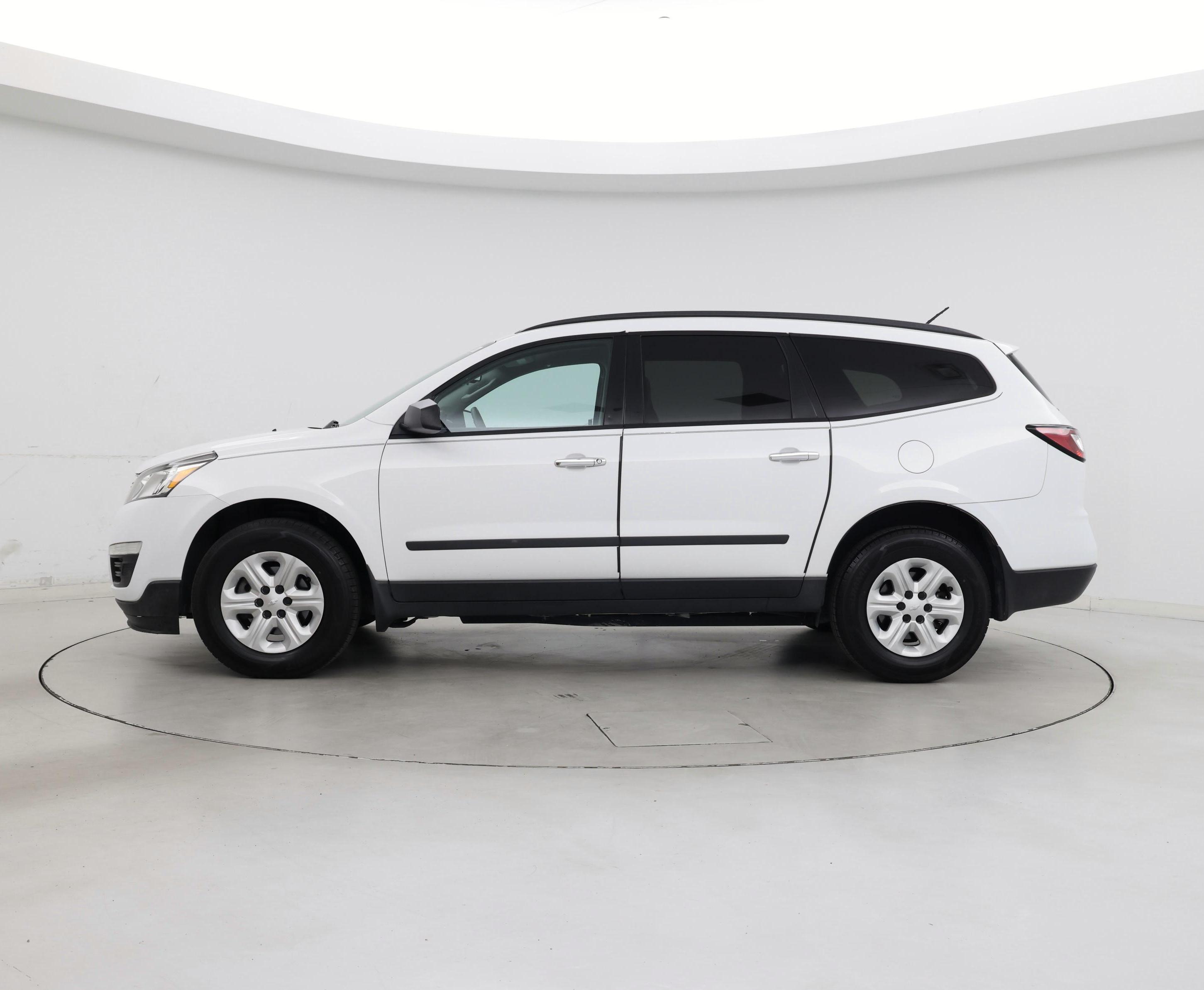 Thumbnail: 2016 Chevrolet Traverse - 3