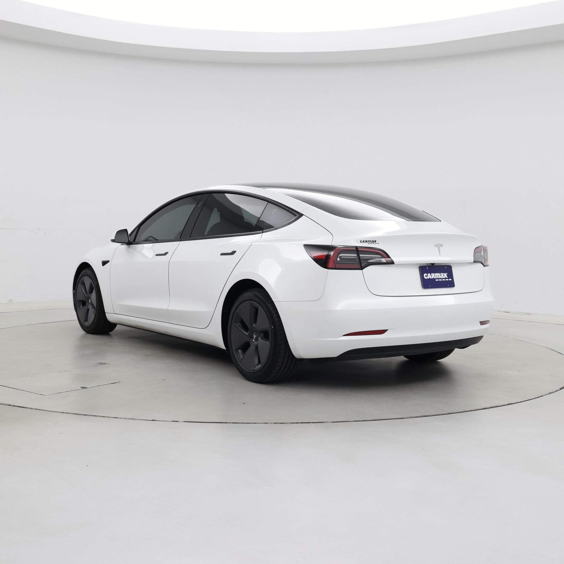 Thumbnail: 2023 Tesla Model 3 - 2