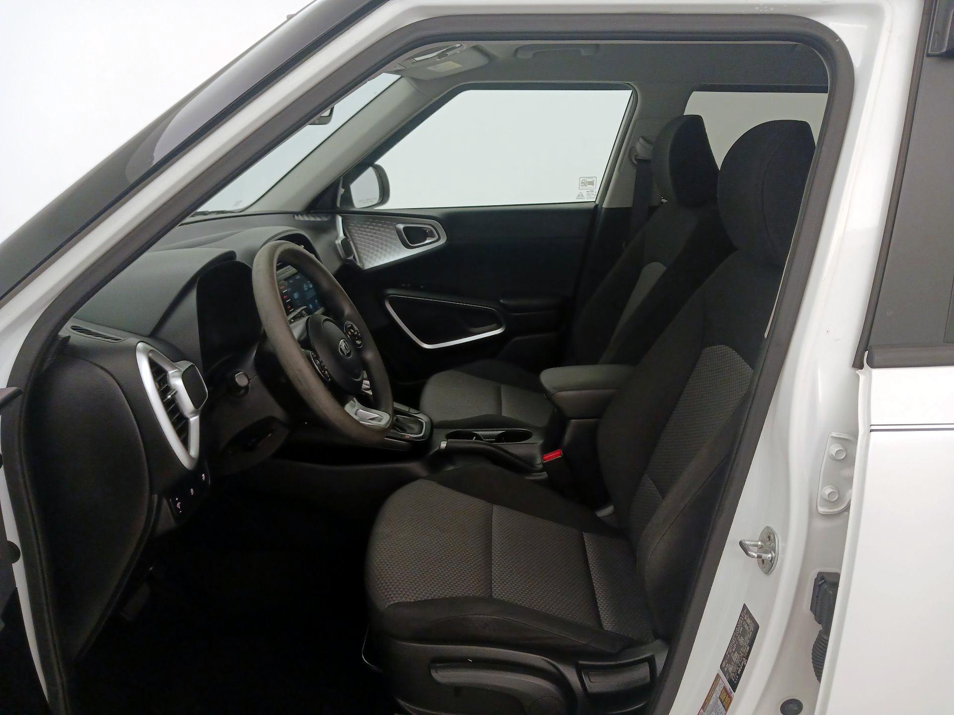 Thumbnail: 2020 Kia Soul - 11