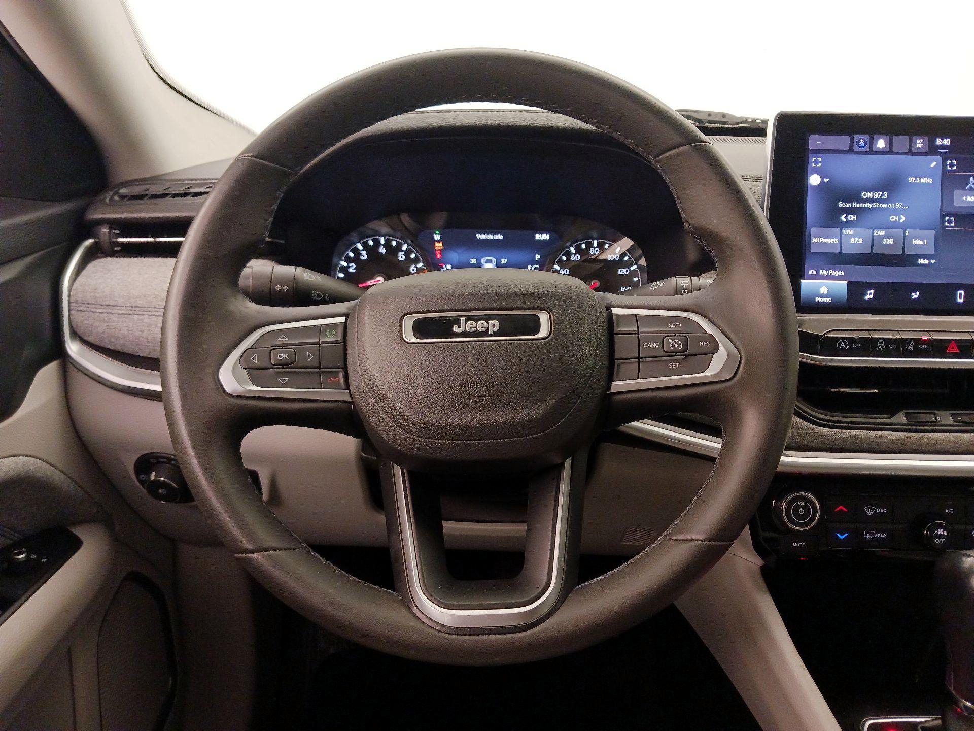 Thumbnail: 2022 Jeep Compass - 10