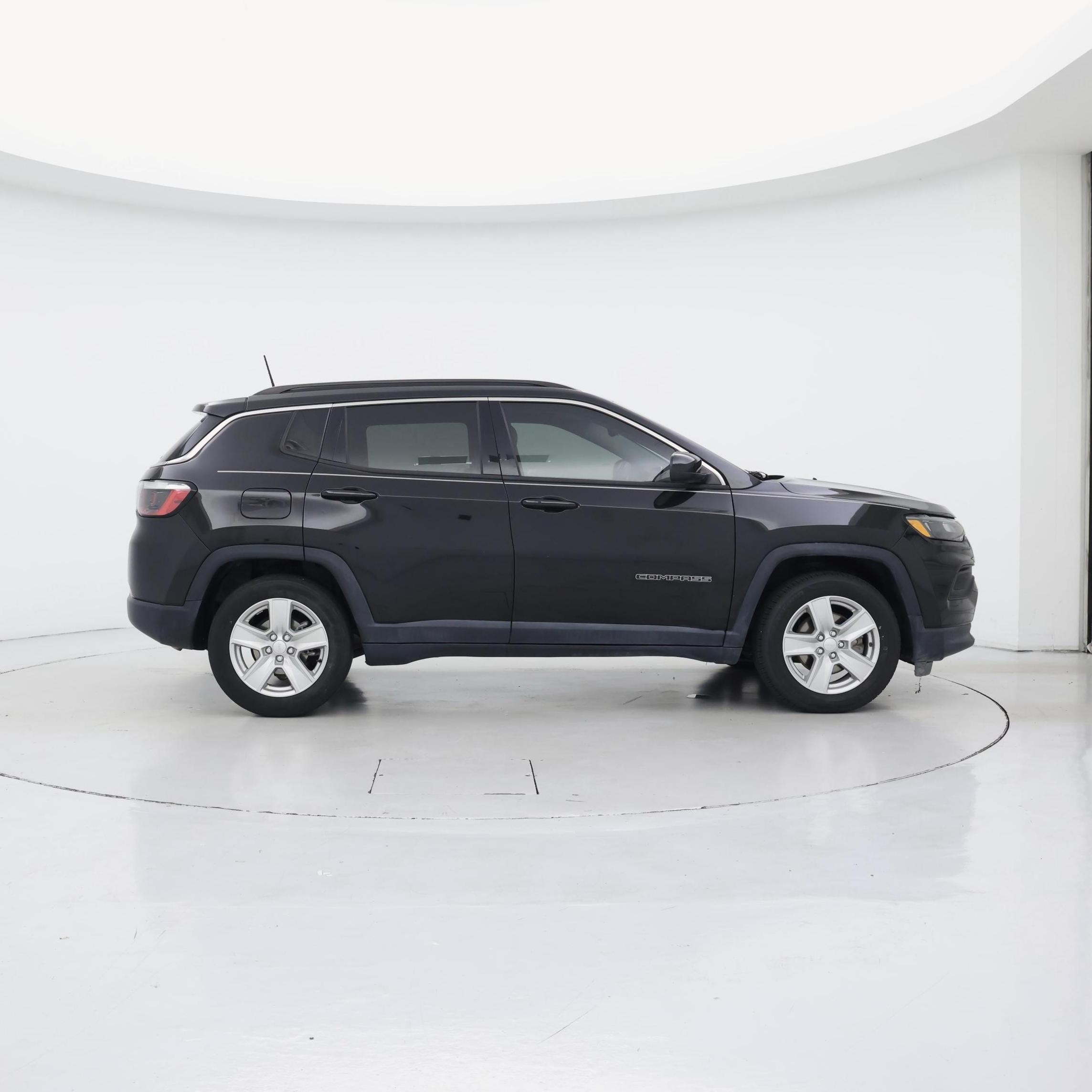 Thumbnail: 2022 Jeep Compass - 7