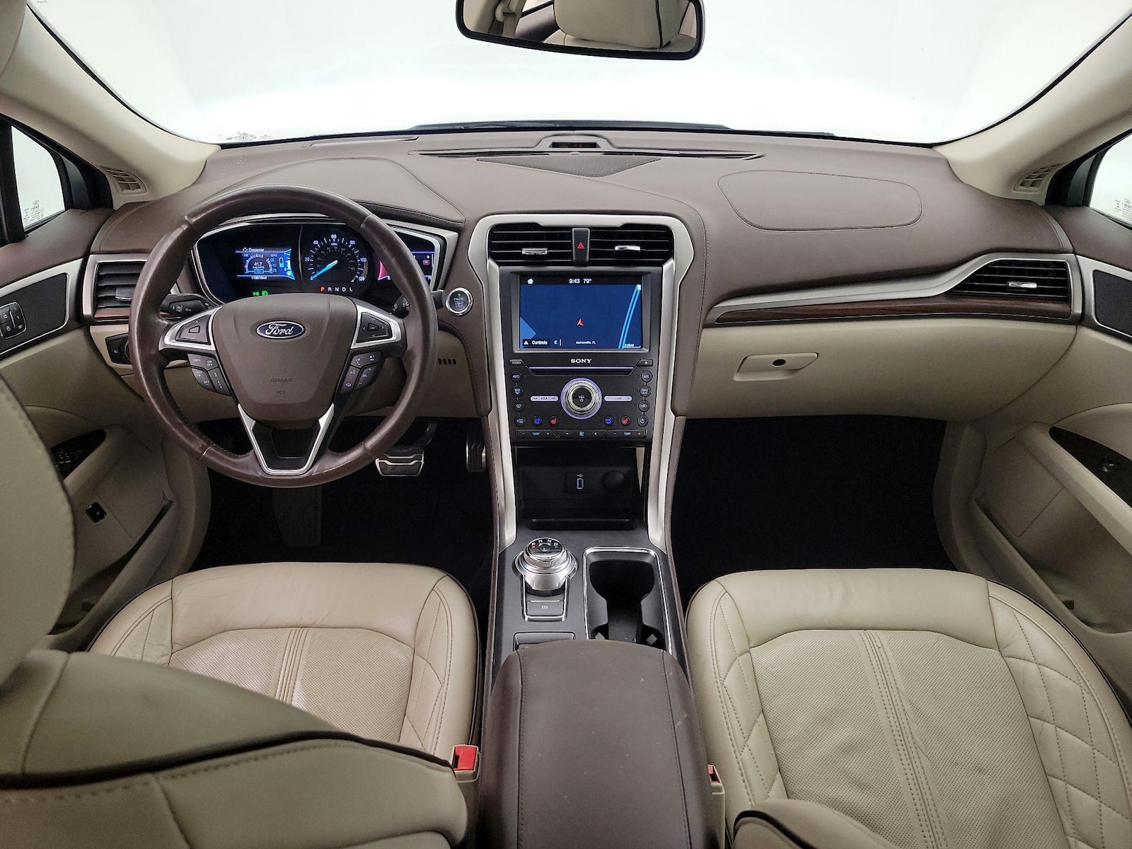 2017 Ford Fusion Energi Platinum - Photo 10