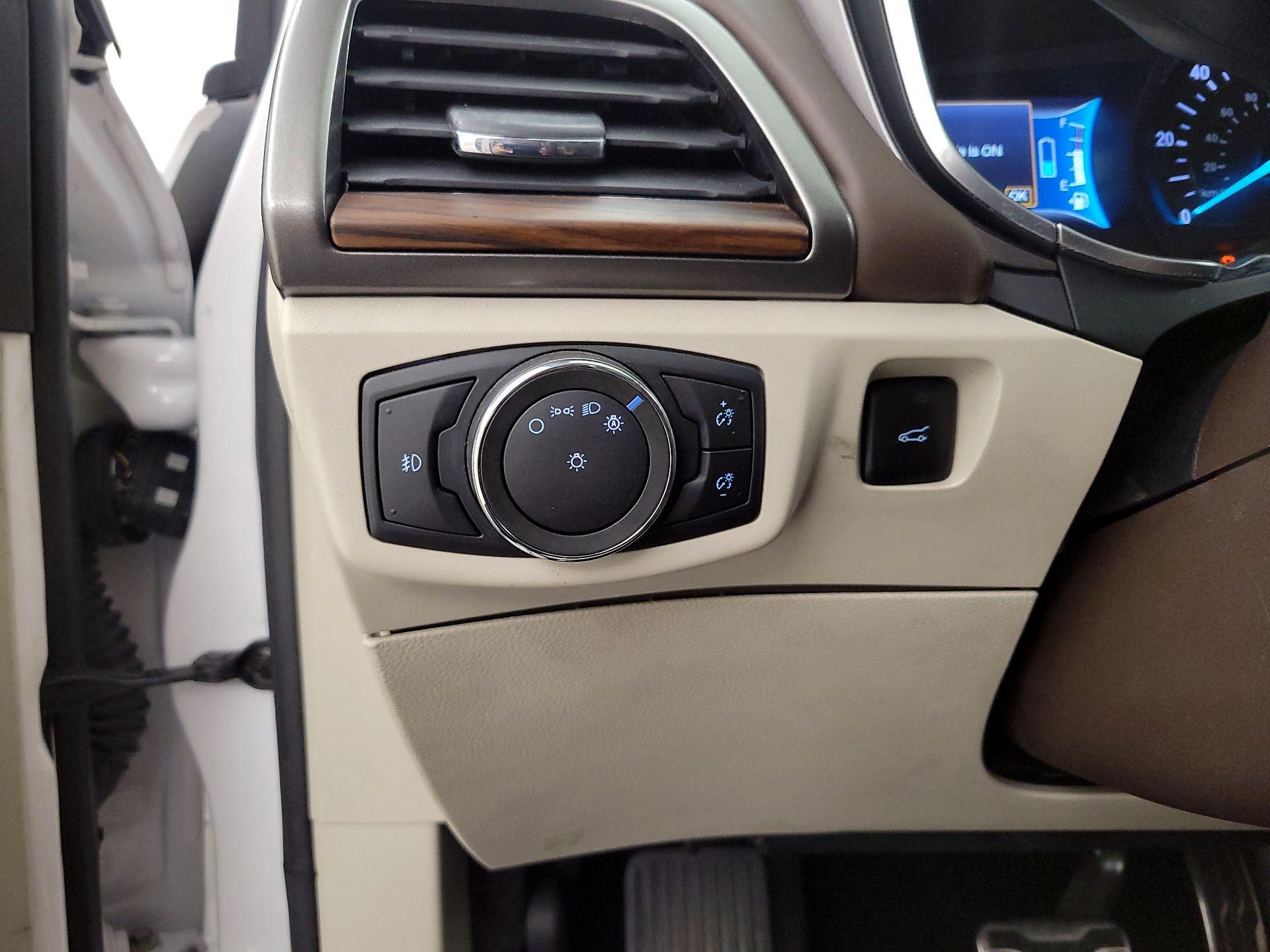 Thumbnail: 2017 Ford Fusion - 13