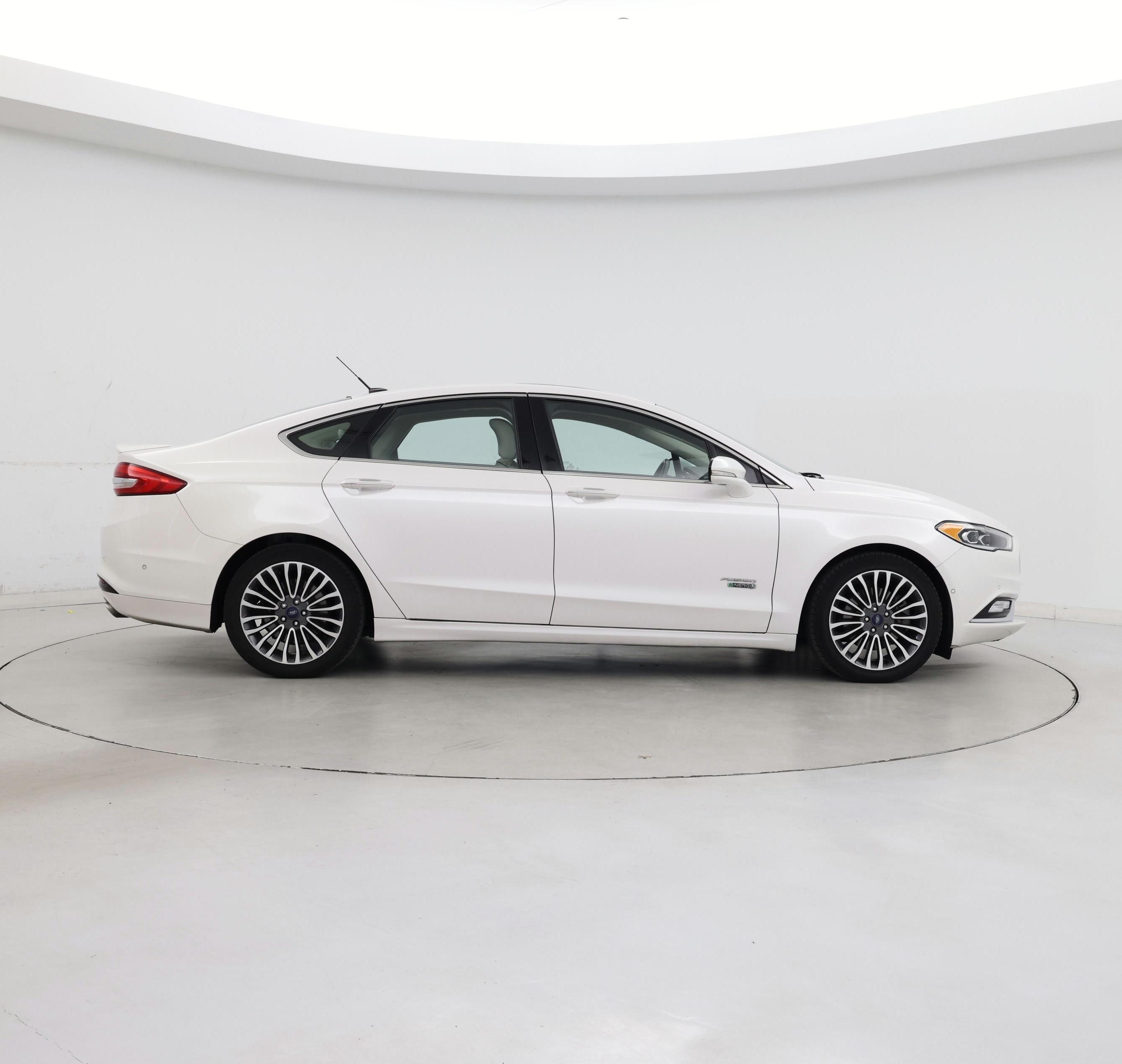 Thumbnail: 2017 Ford Fusion - 7