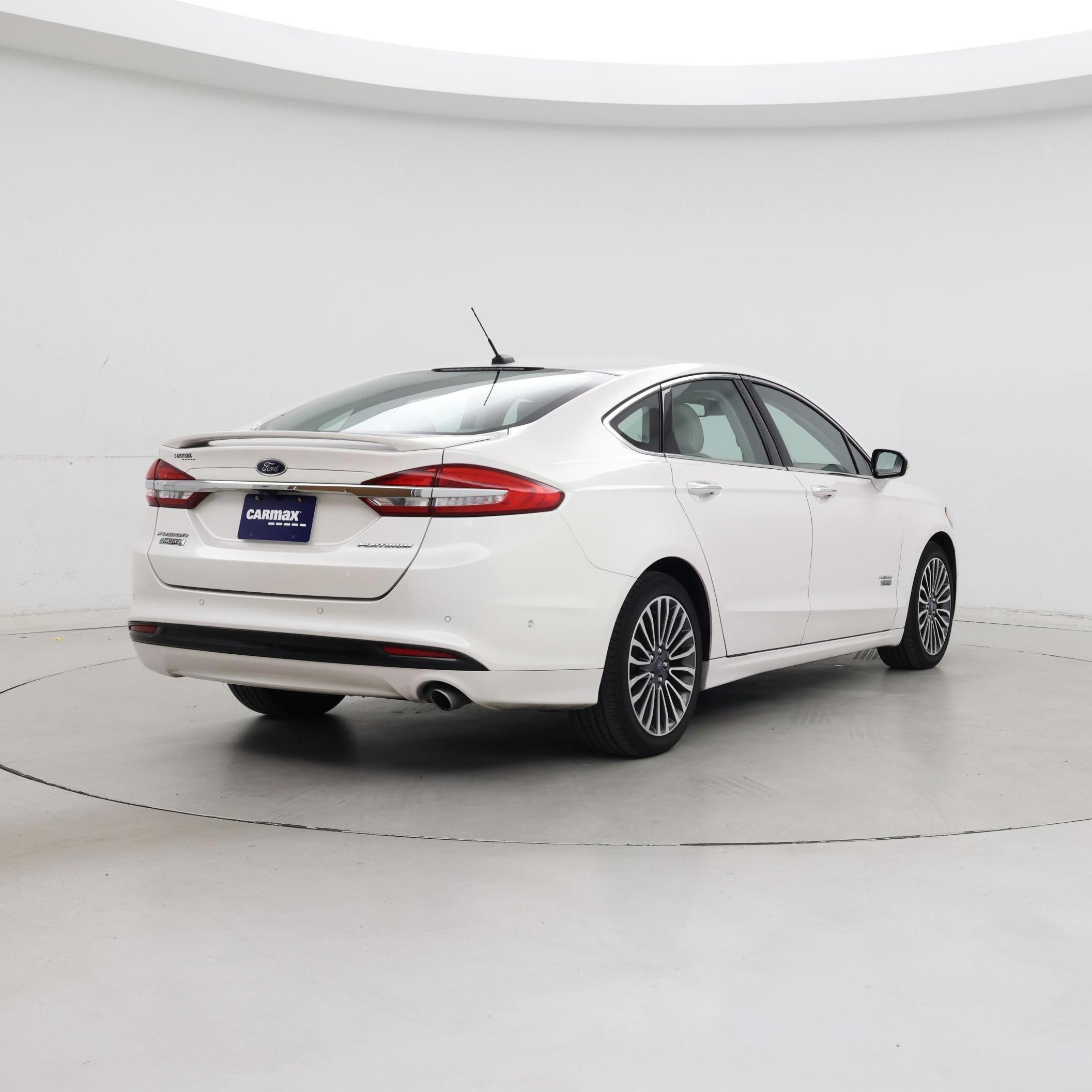 Thumbnail: 2017 Ford Fusion - 8