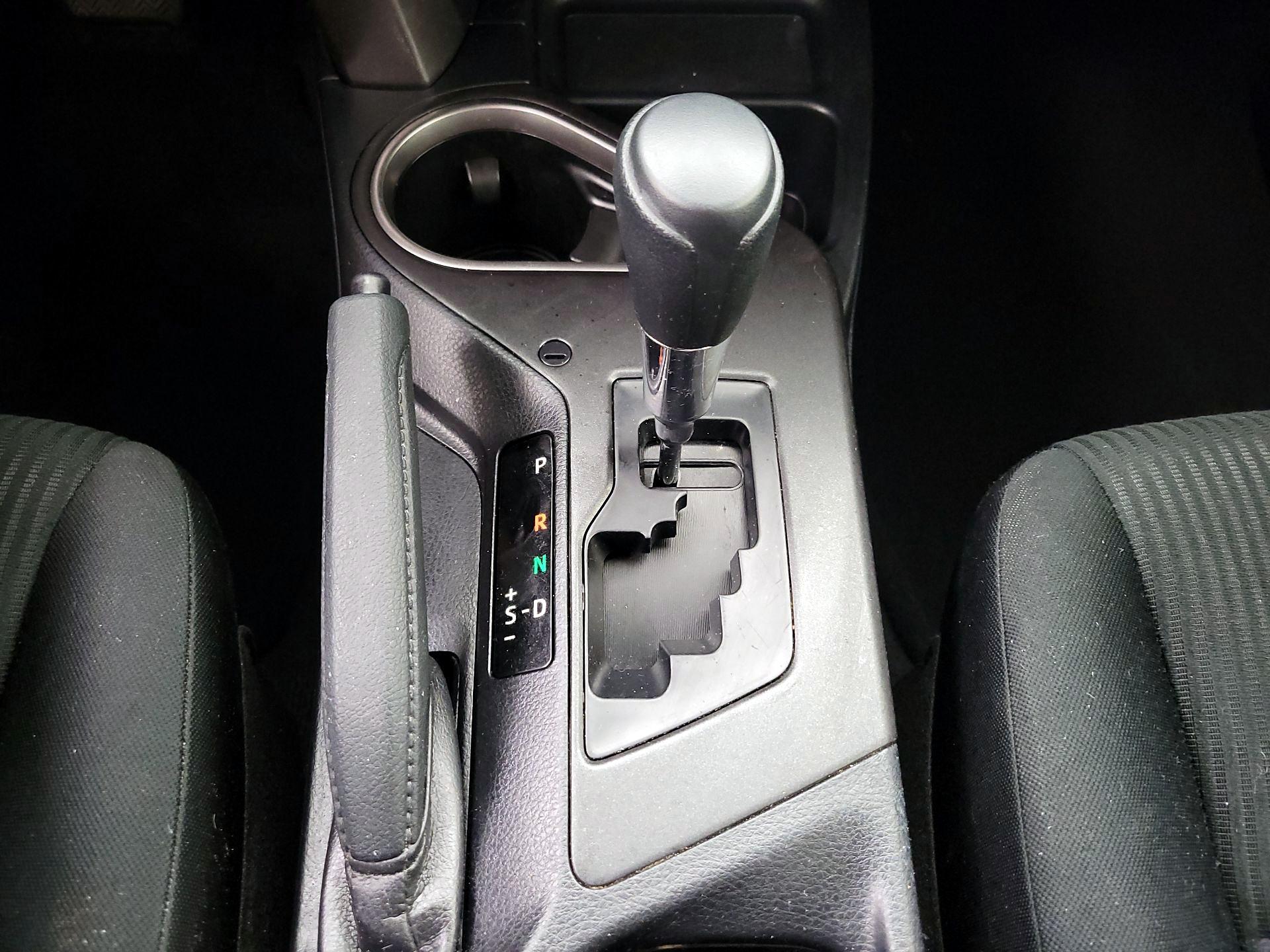 Thumbnail: 2016 Toyota RAV4 - 17